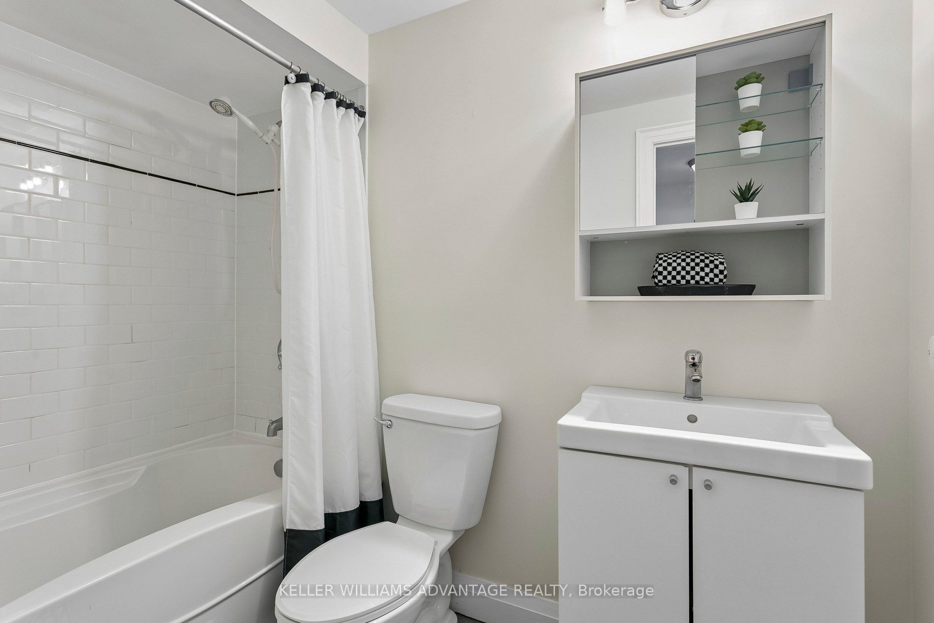 33 Sandstone Lane Property Photo 22