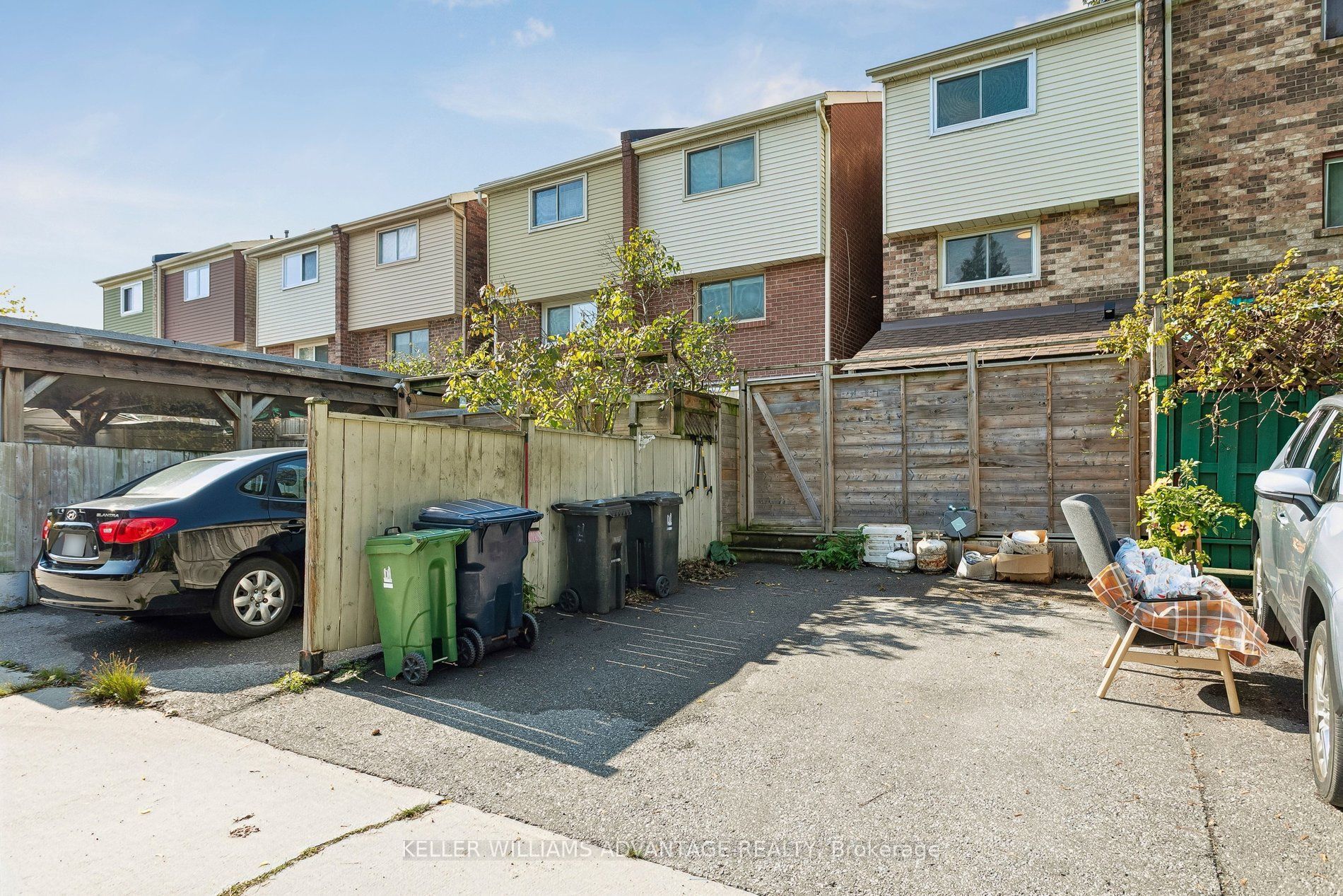 33 Sandstone Lane Property Photo 39