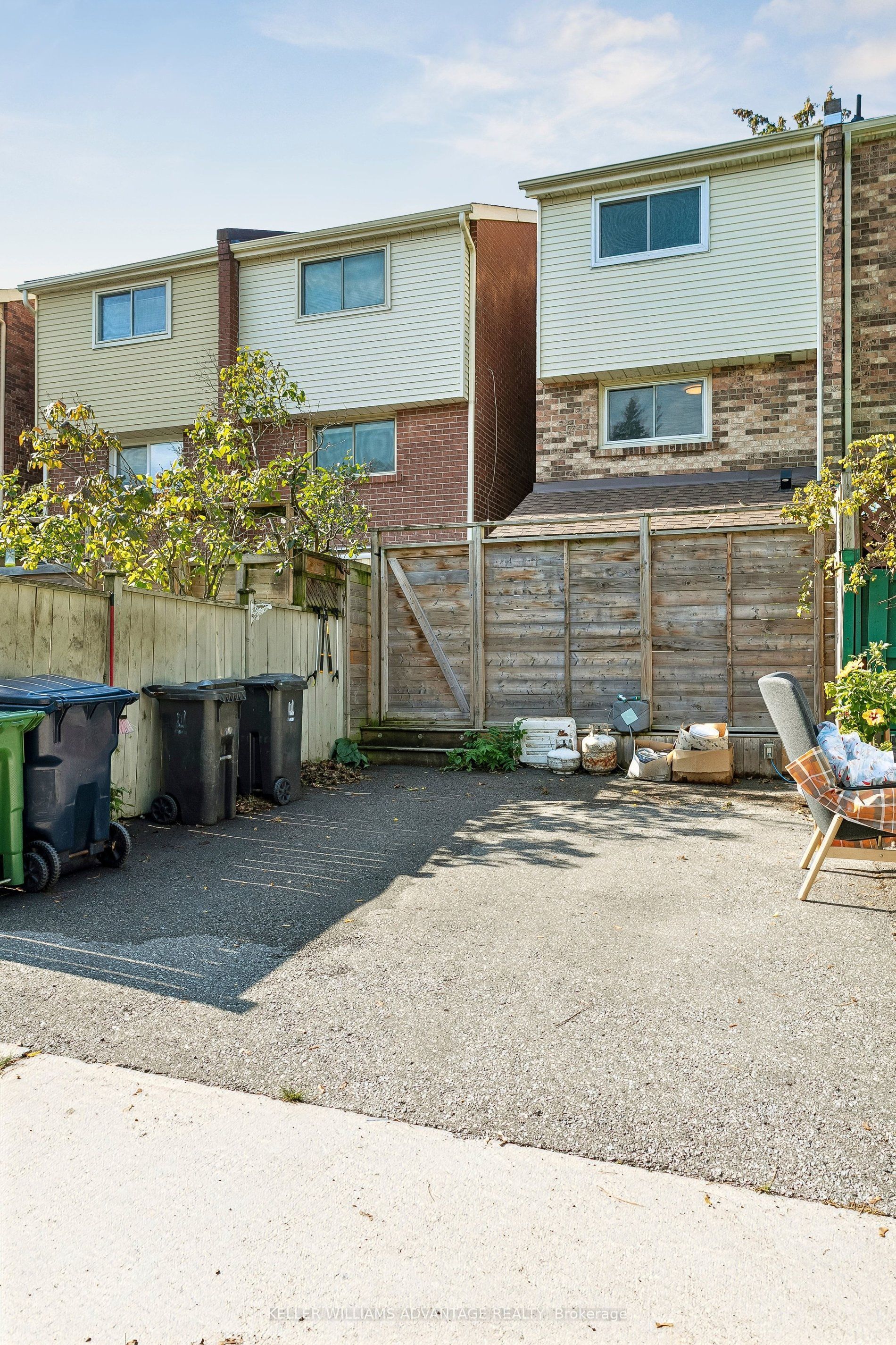 33 Sandstone Lane Property Photo 40