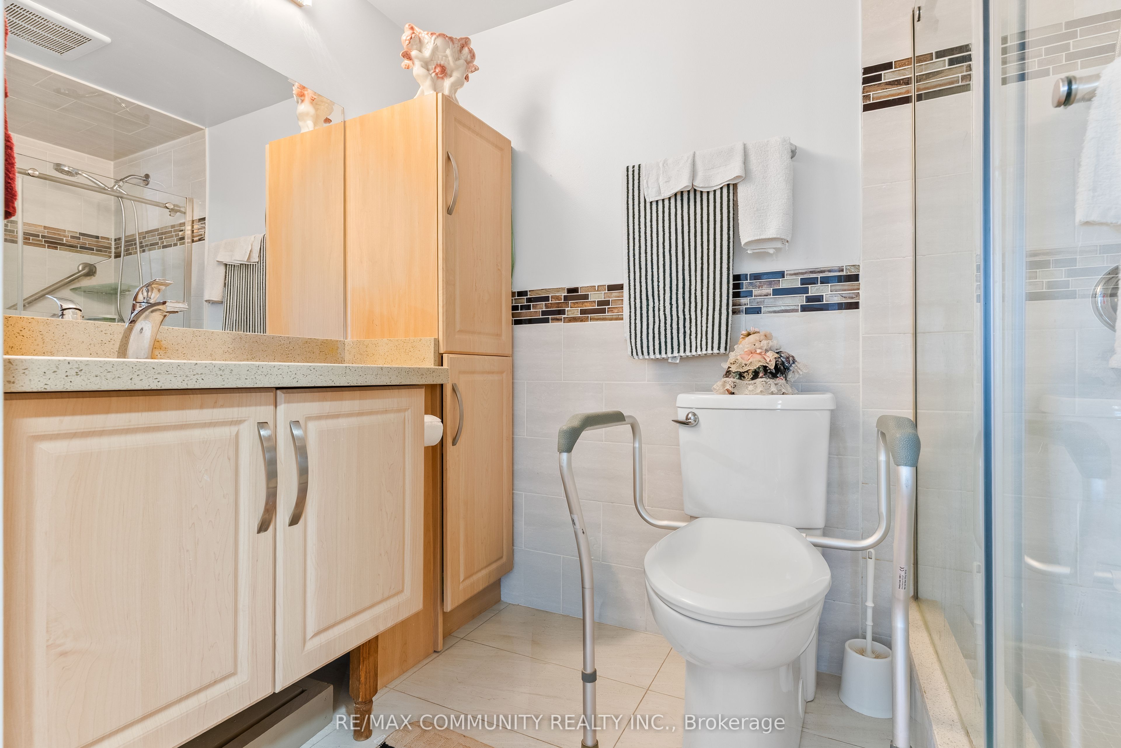 121 Trudelle Street 804 Property Photo 4