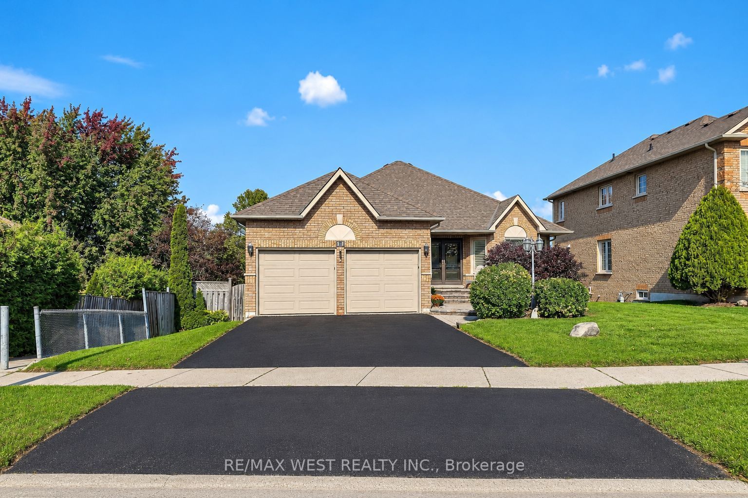 11 Brand Court Property Photo 2