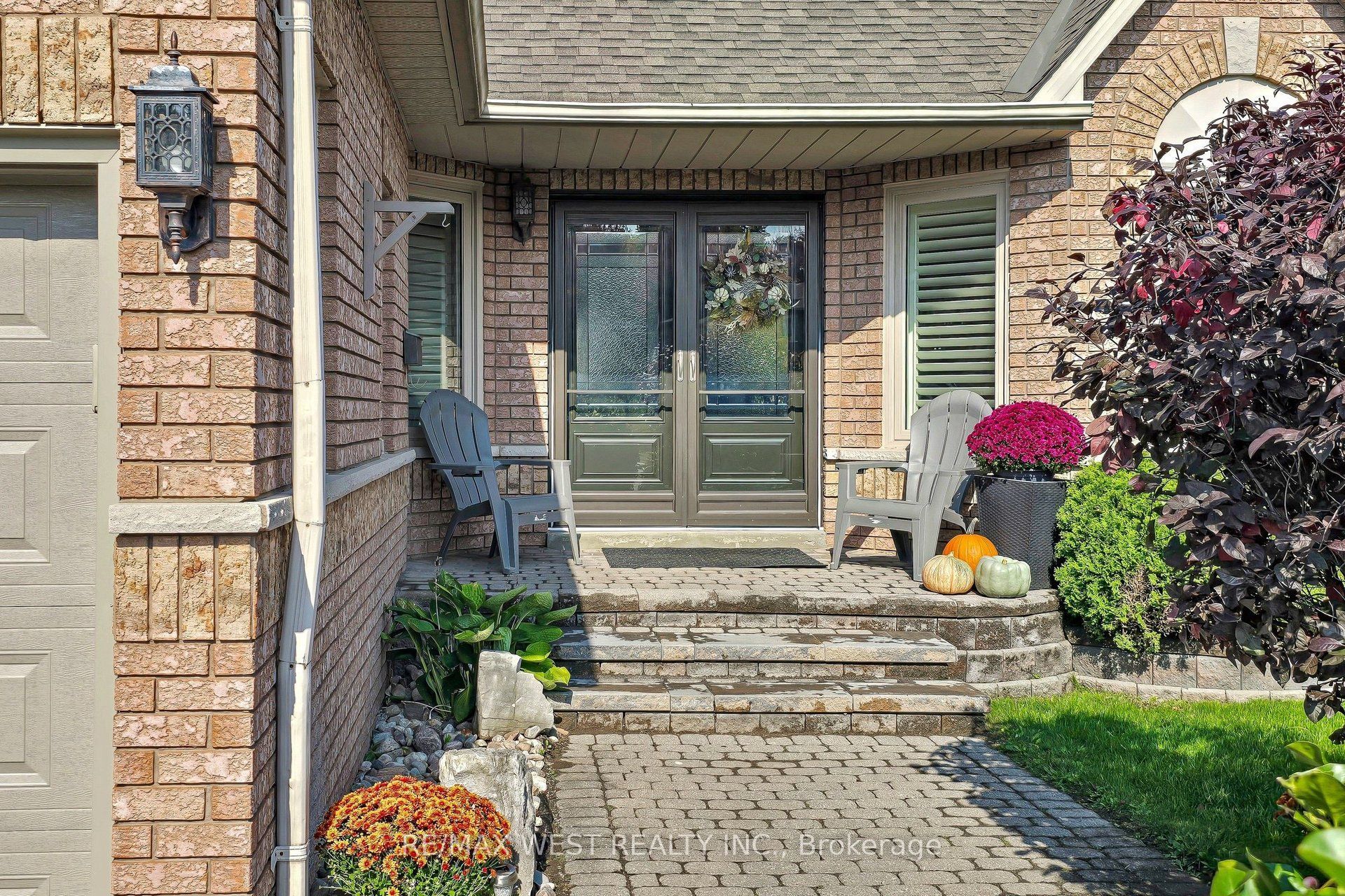 11 Brand Court Property Photo 4