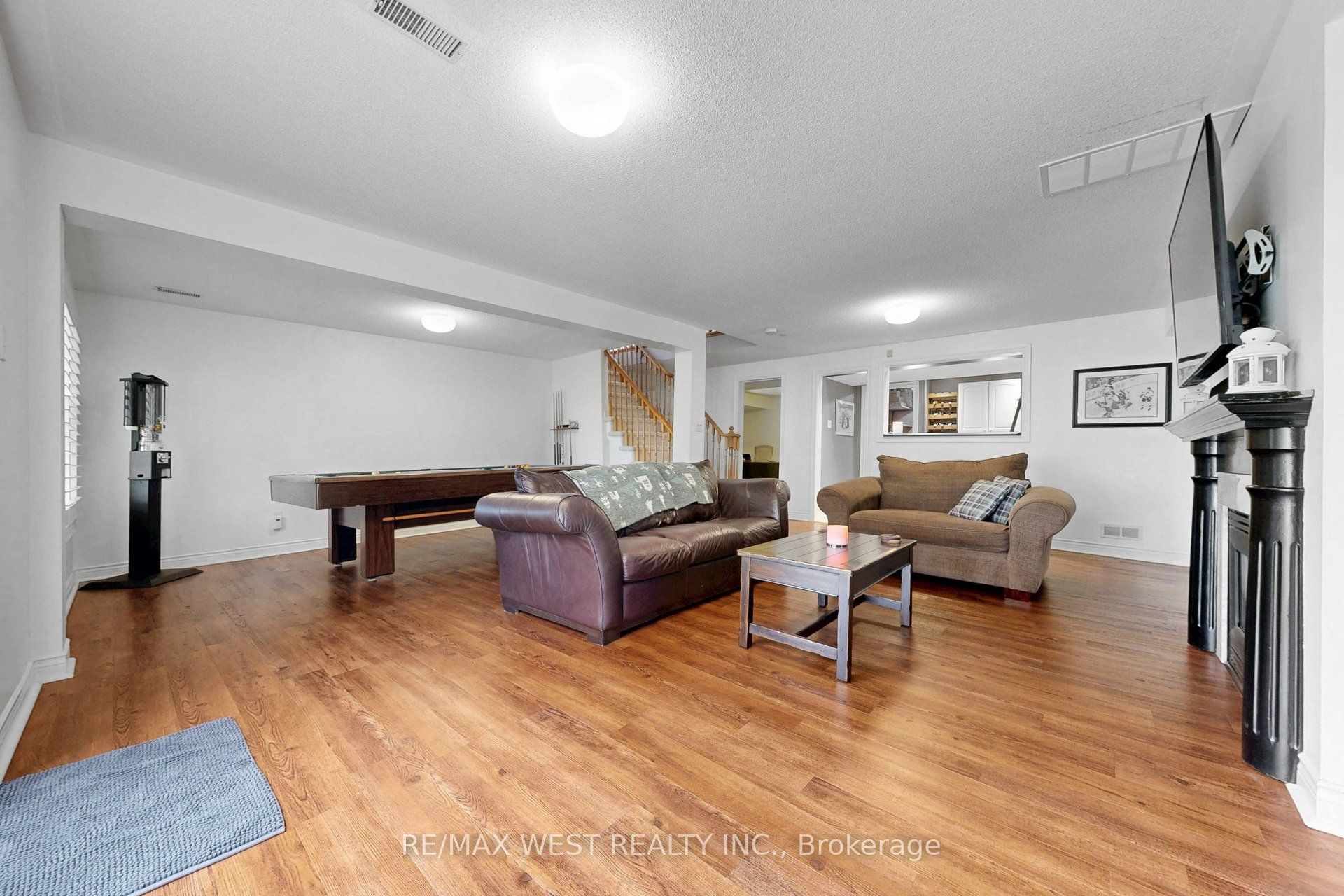 11 Brand Court Property Photo 29