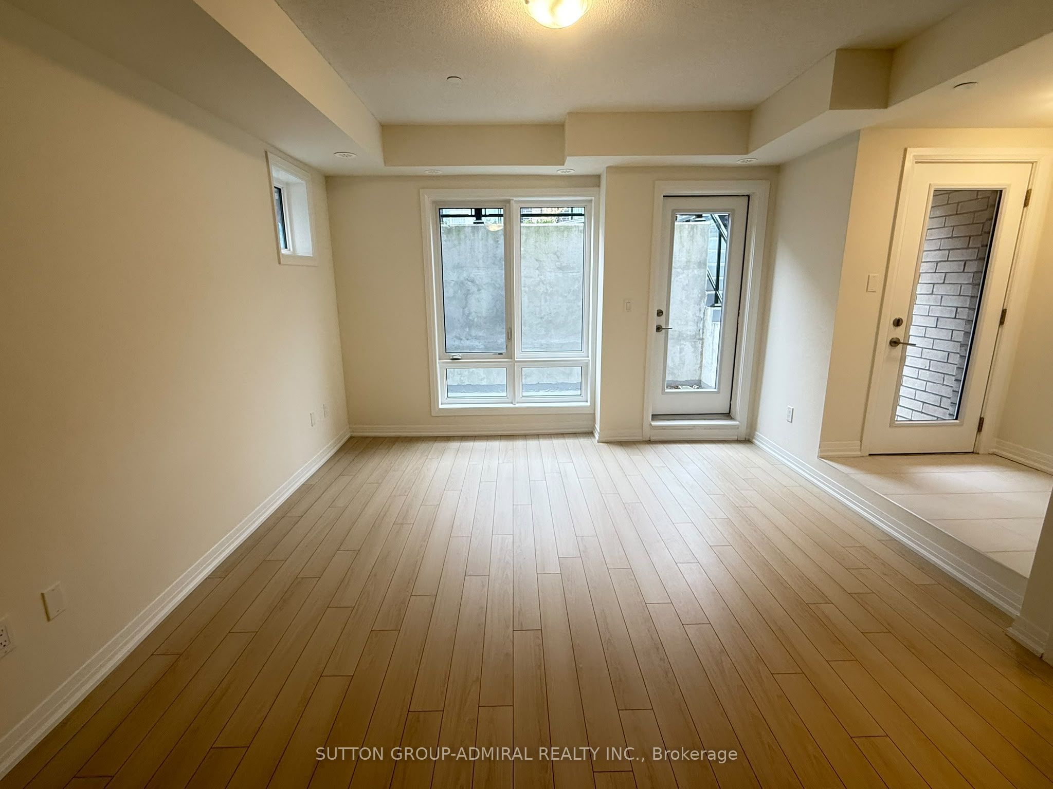 235 Mclevin Avenue 19 Property Photo 5