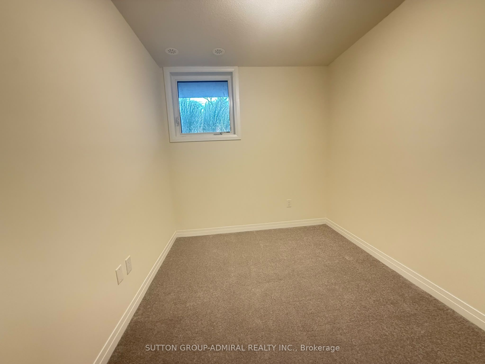 235 Mclevin Avenue 19 Property Photo 12