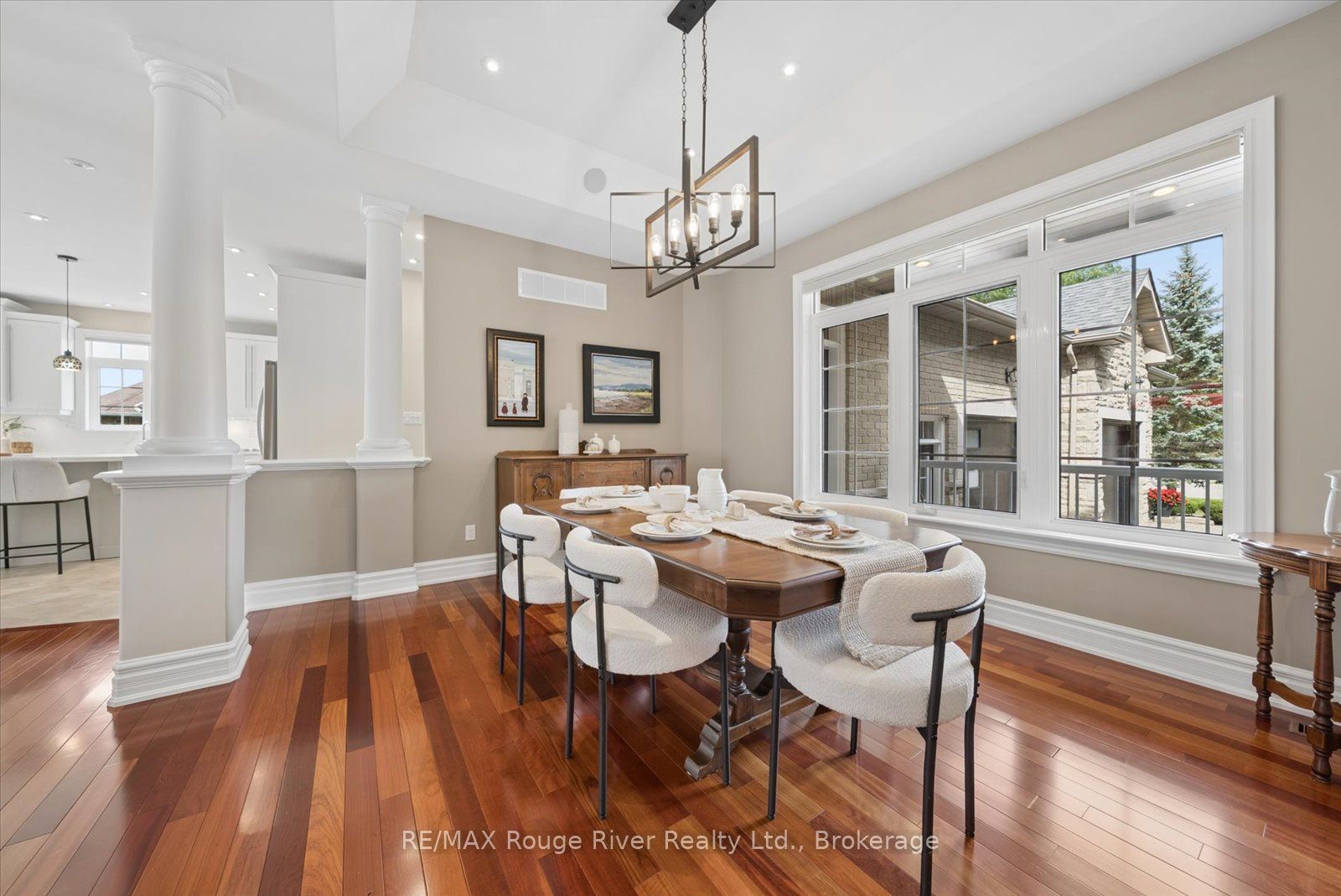 26 Hanover Court Property Photo 8