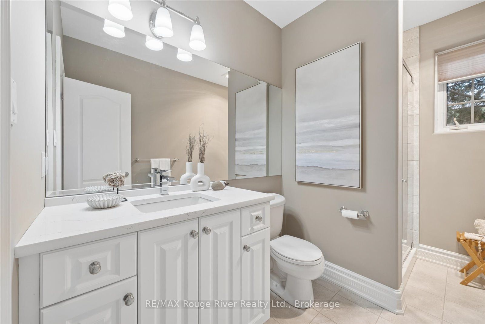 26 Hanover Court Property Photo 35