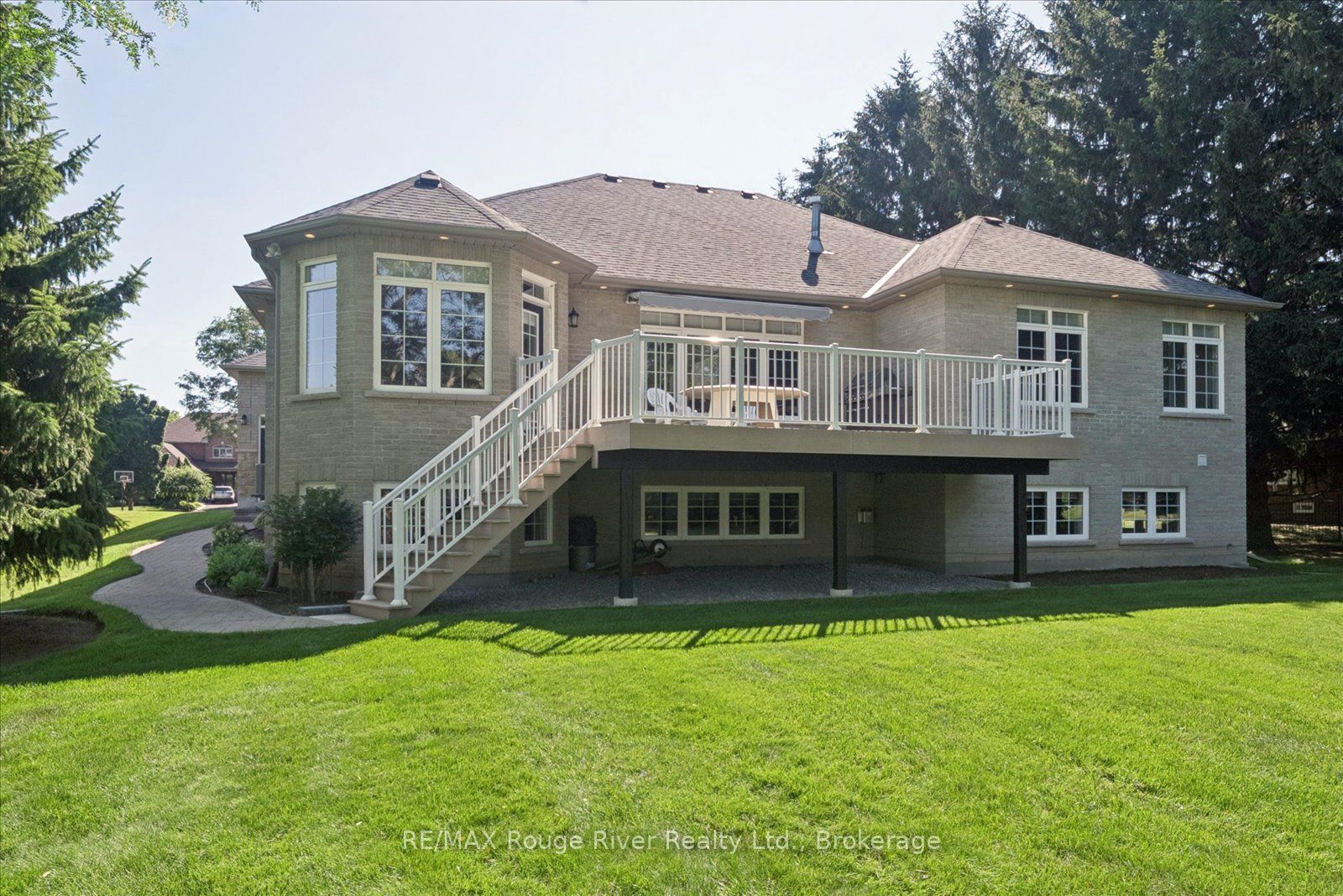 26 Hanover Court Property Photo 40