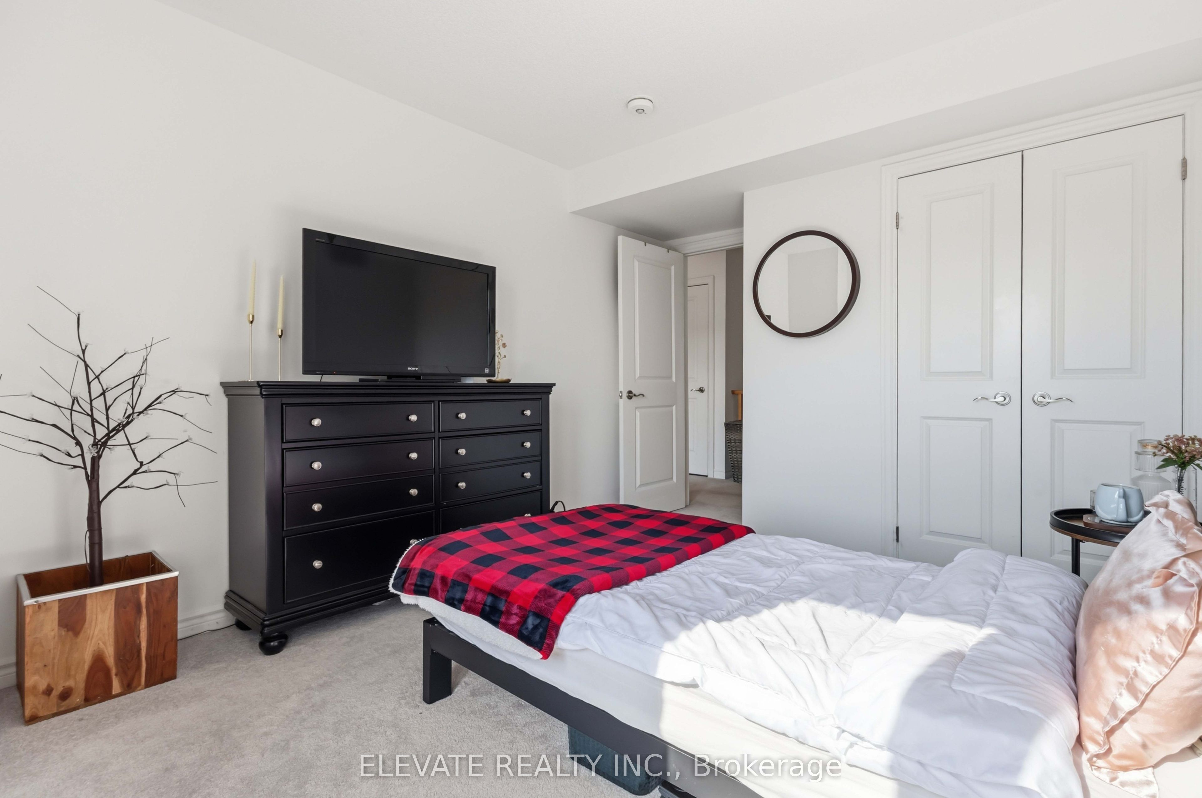 1808 Rex Heath Drive 98 Property Photo 14