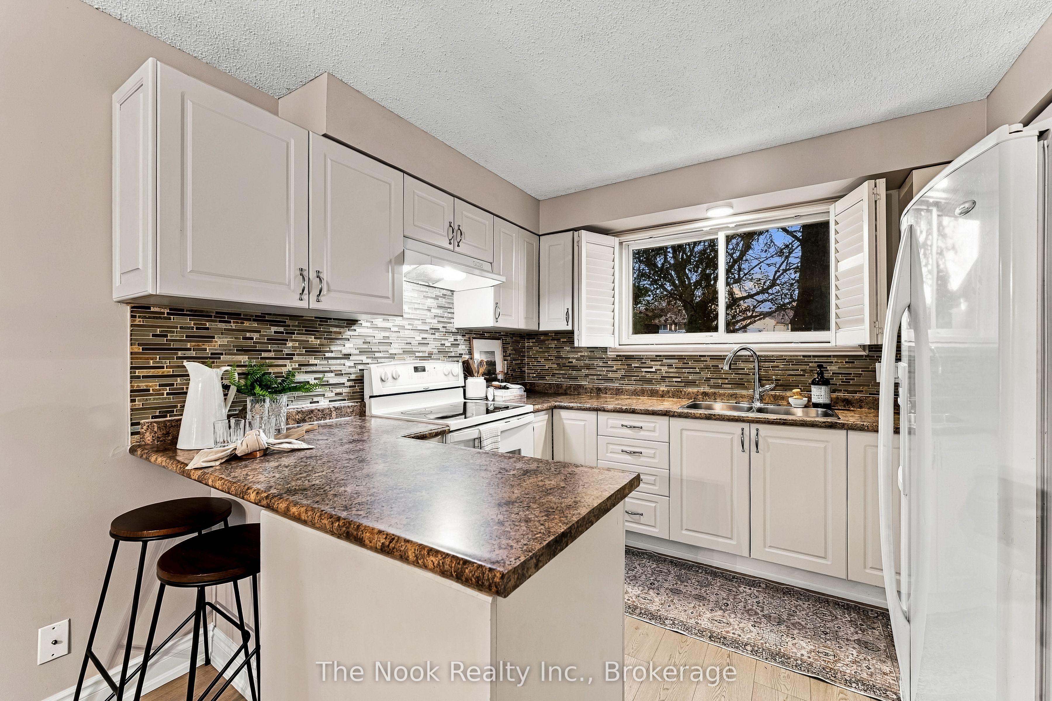 503 Torrington Court Property Photo 7