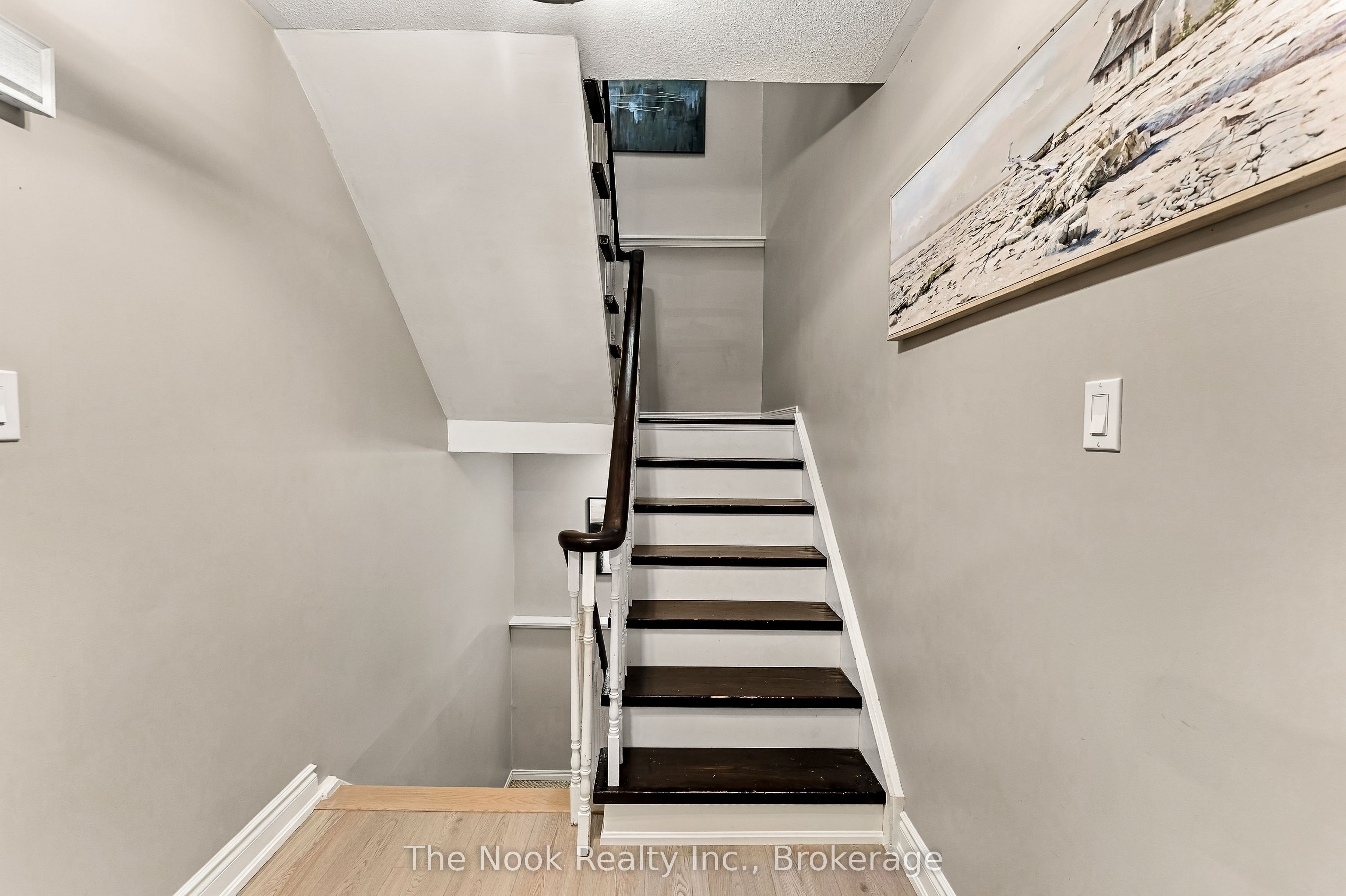 503 Torrington Court Property Photo 13
