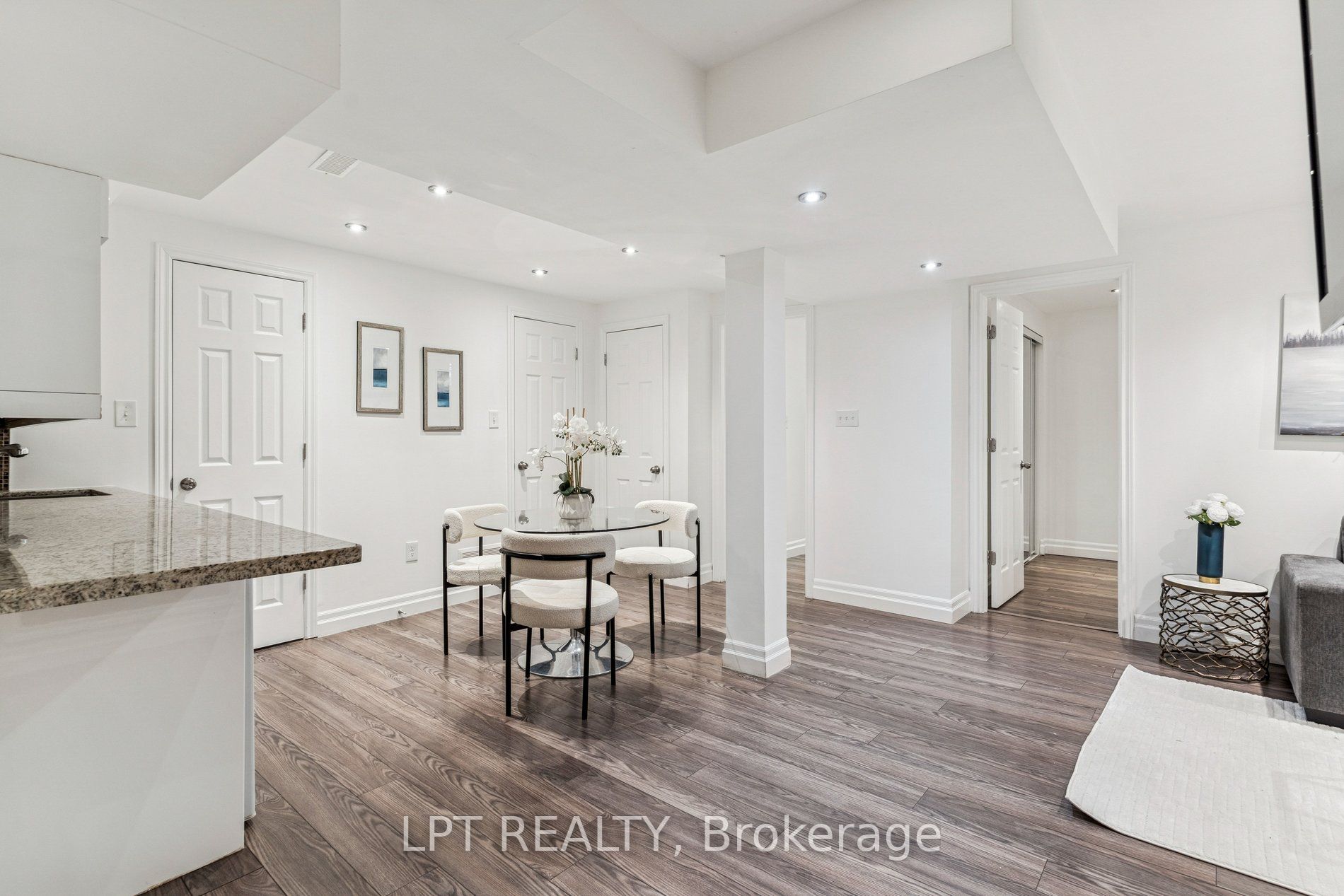 61 Minerva Avenue Property Photo 32