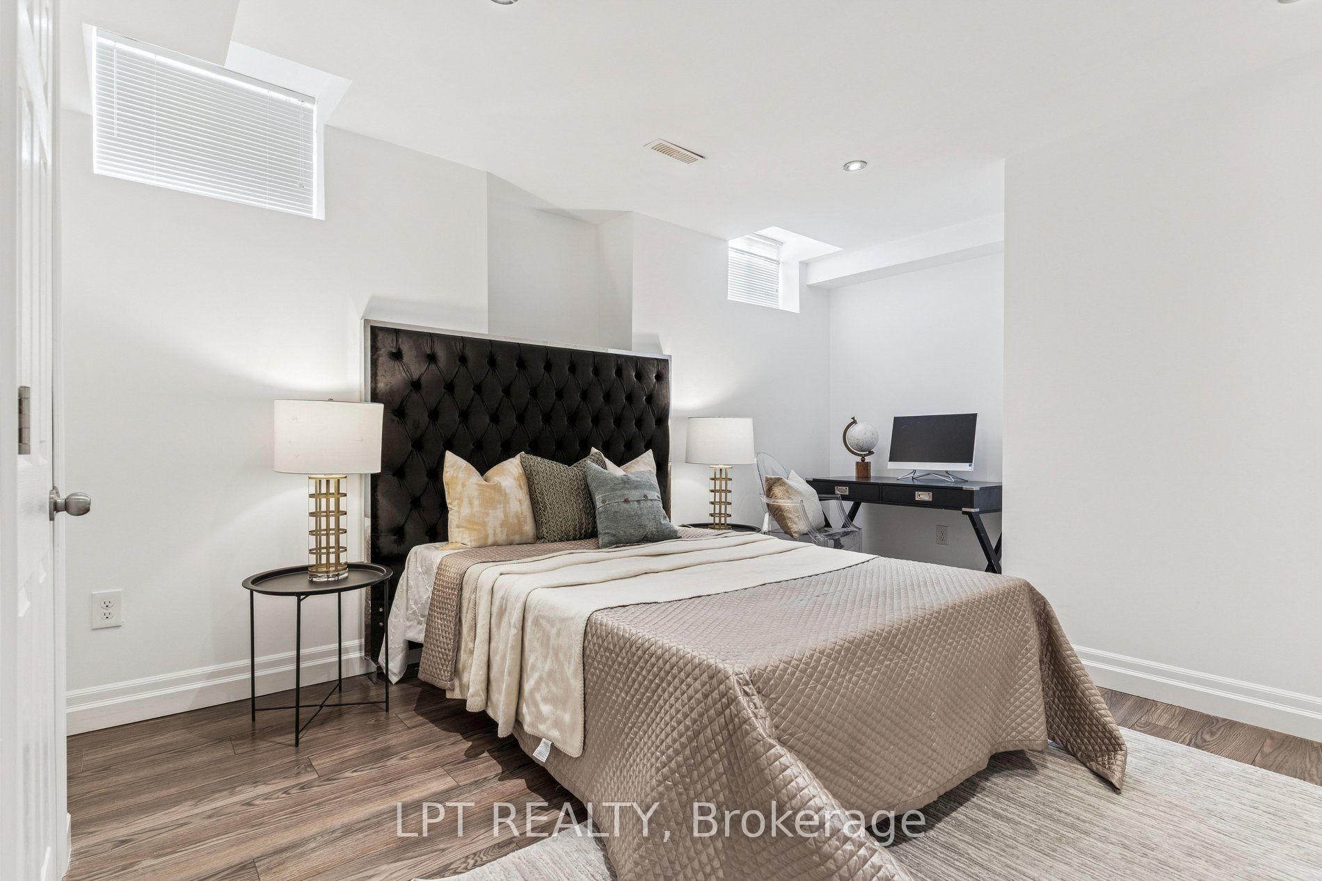61 Minerva Avenue Property Photo 33