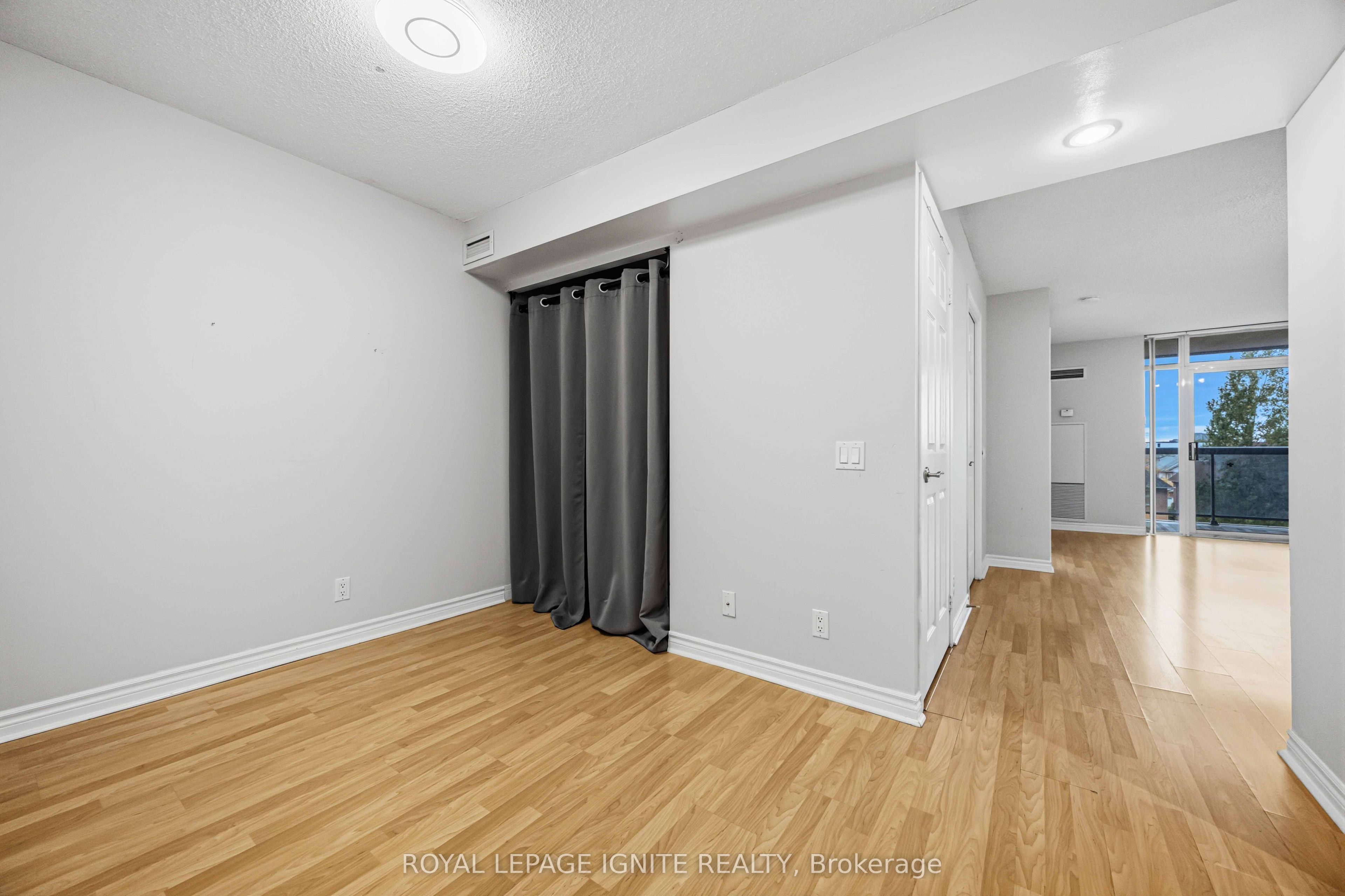 18 Mondeo Drive 330 Property Photo 8
