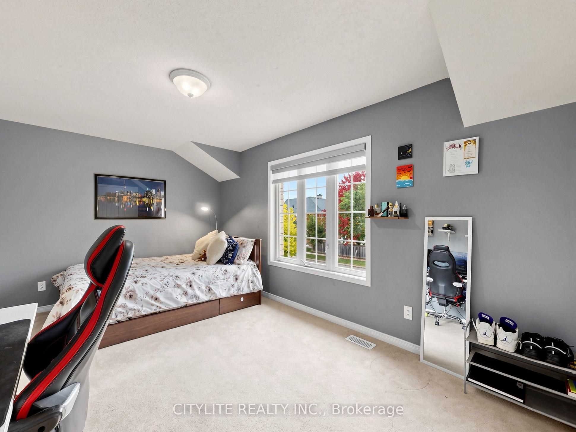 5 Ling Street Property Photo 32