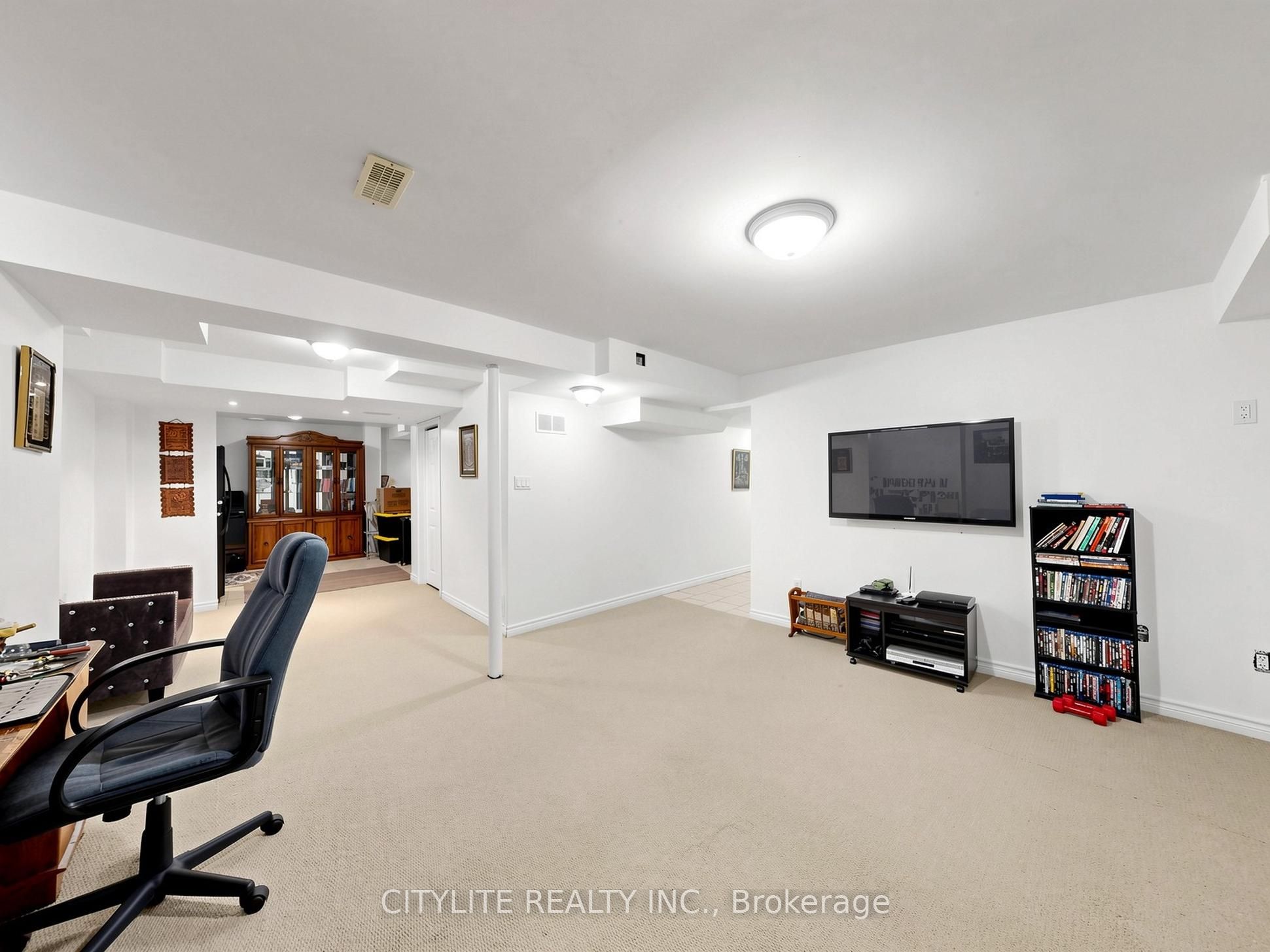 5 Ling Street Property Photo 42