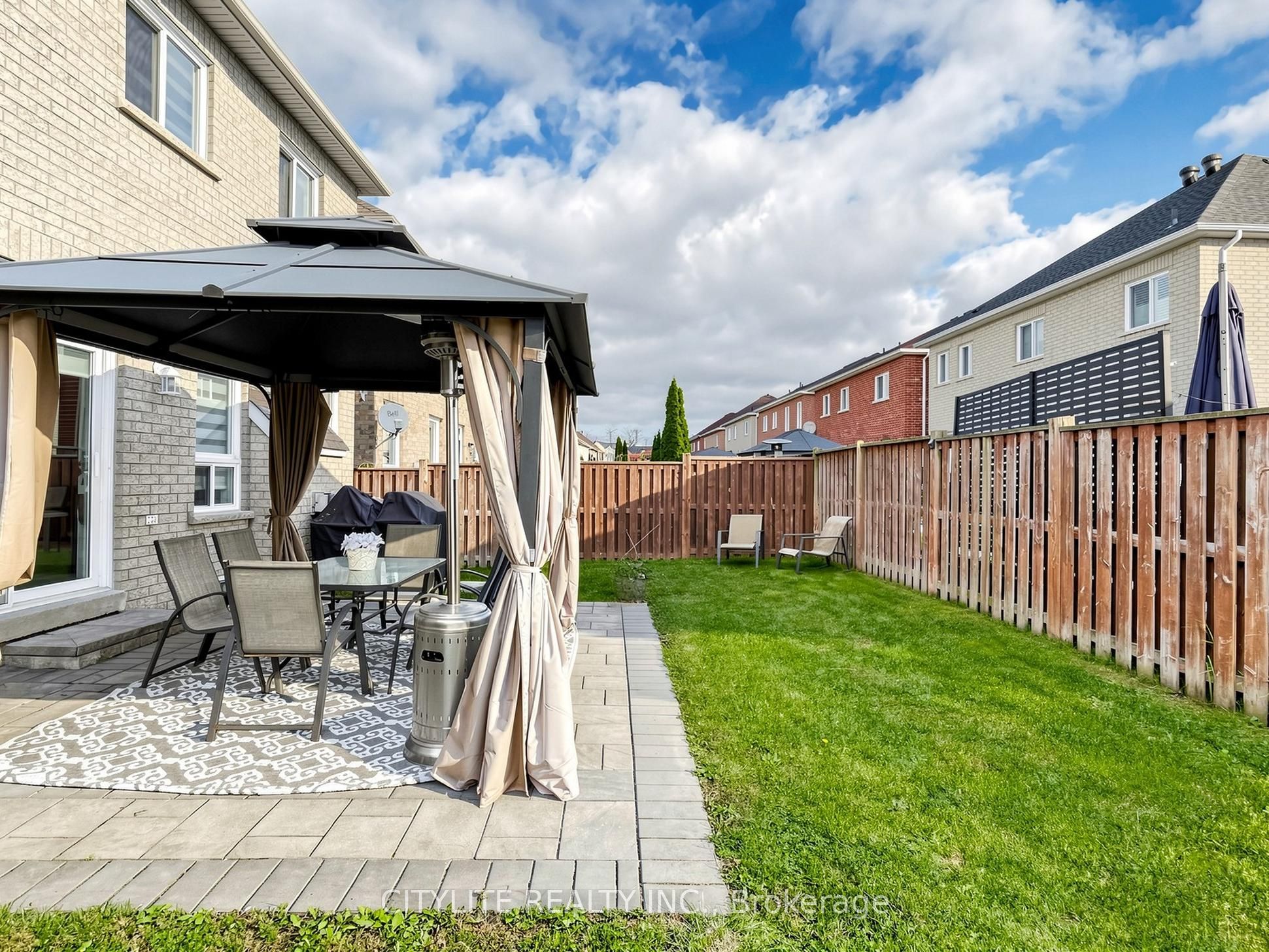 5 Ling Street Property Photo 46