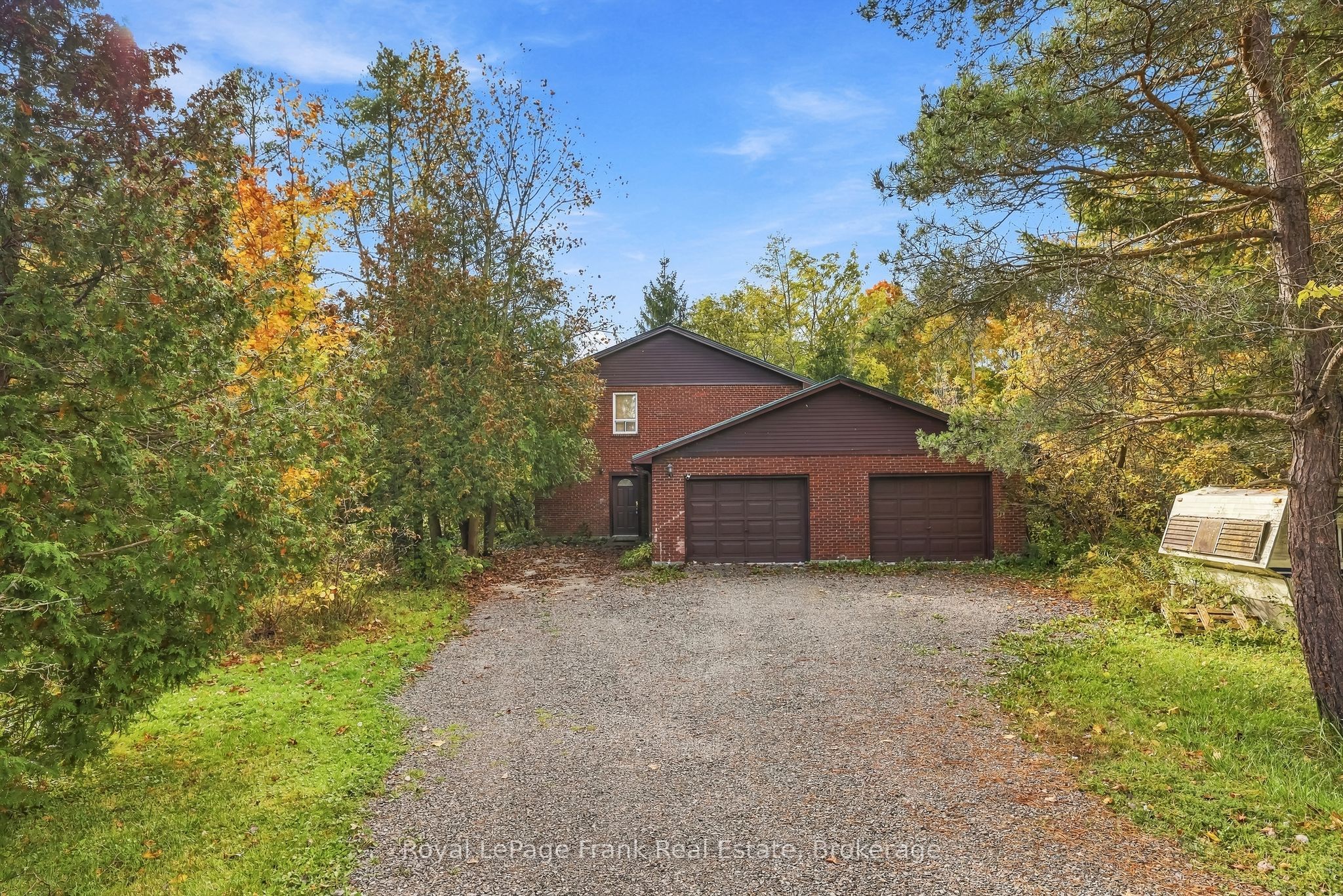 120 Aldred Drive Property Photo 4