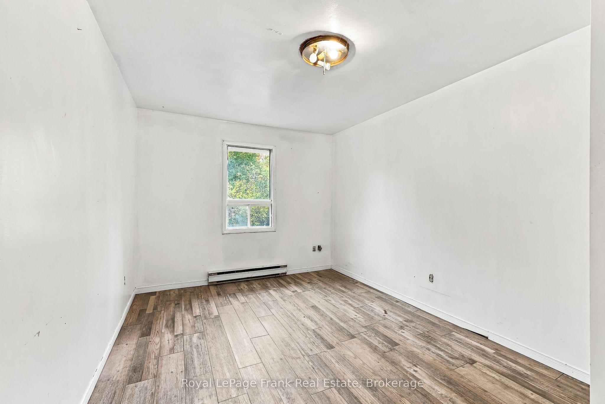 120 Aldred Drive Property Photo 22