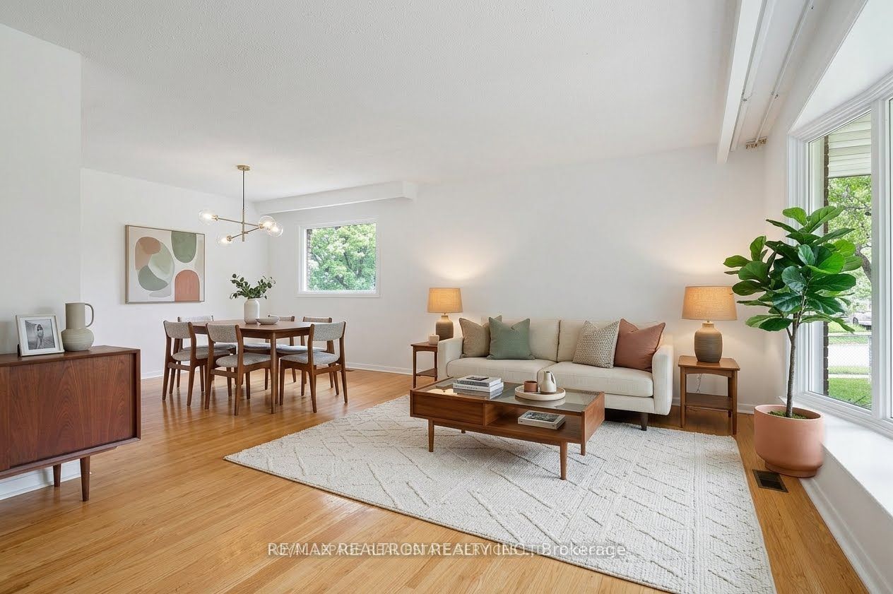 1 Rosegrove Place Property Photo 3