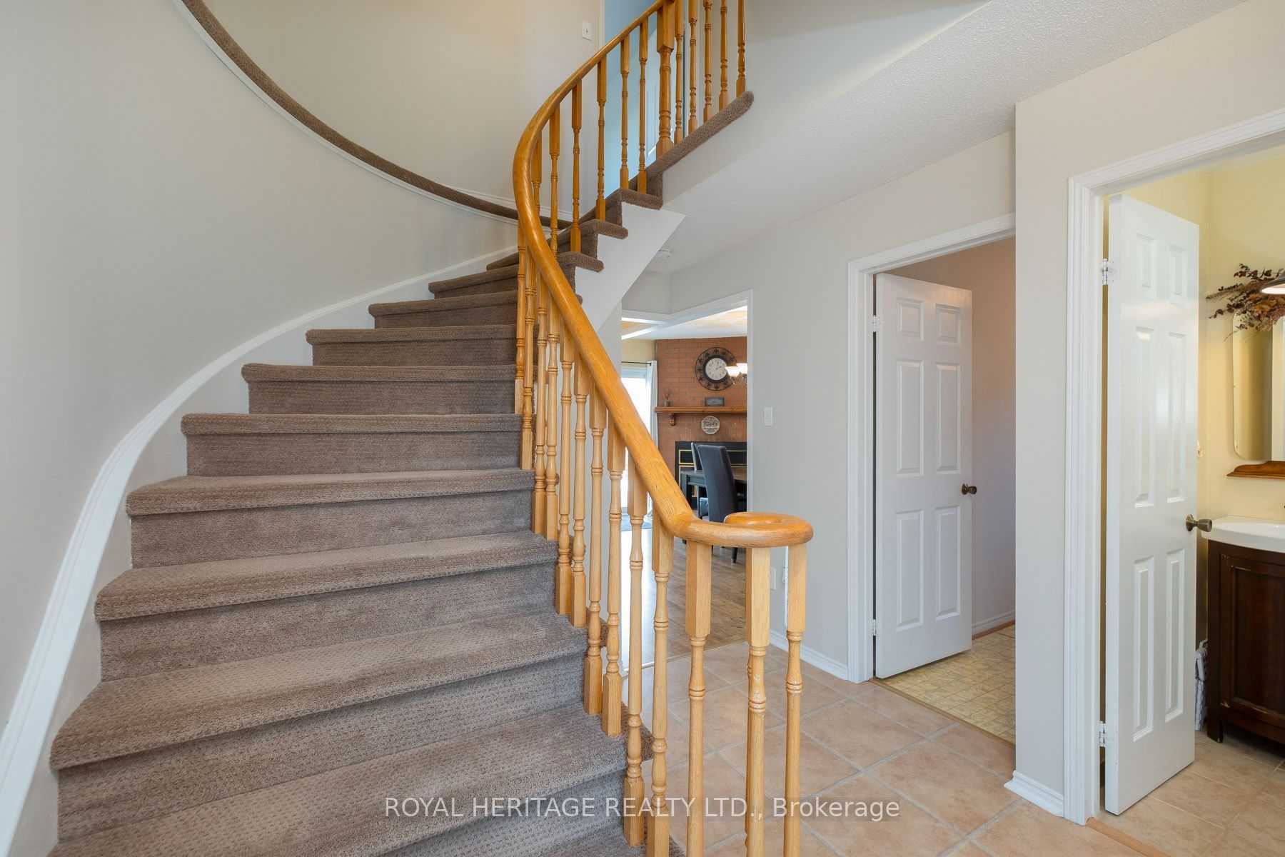 8 Dakin Drive Property Photo 7
