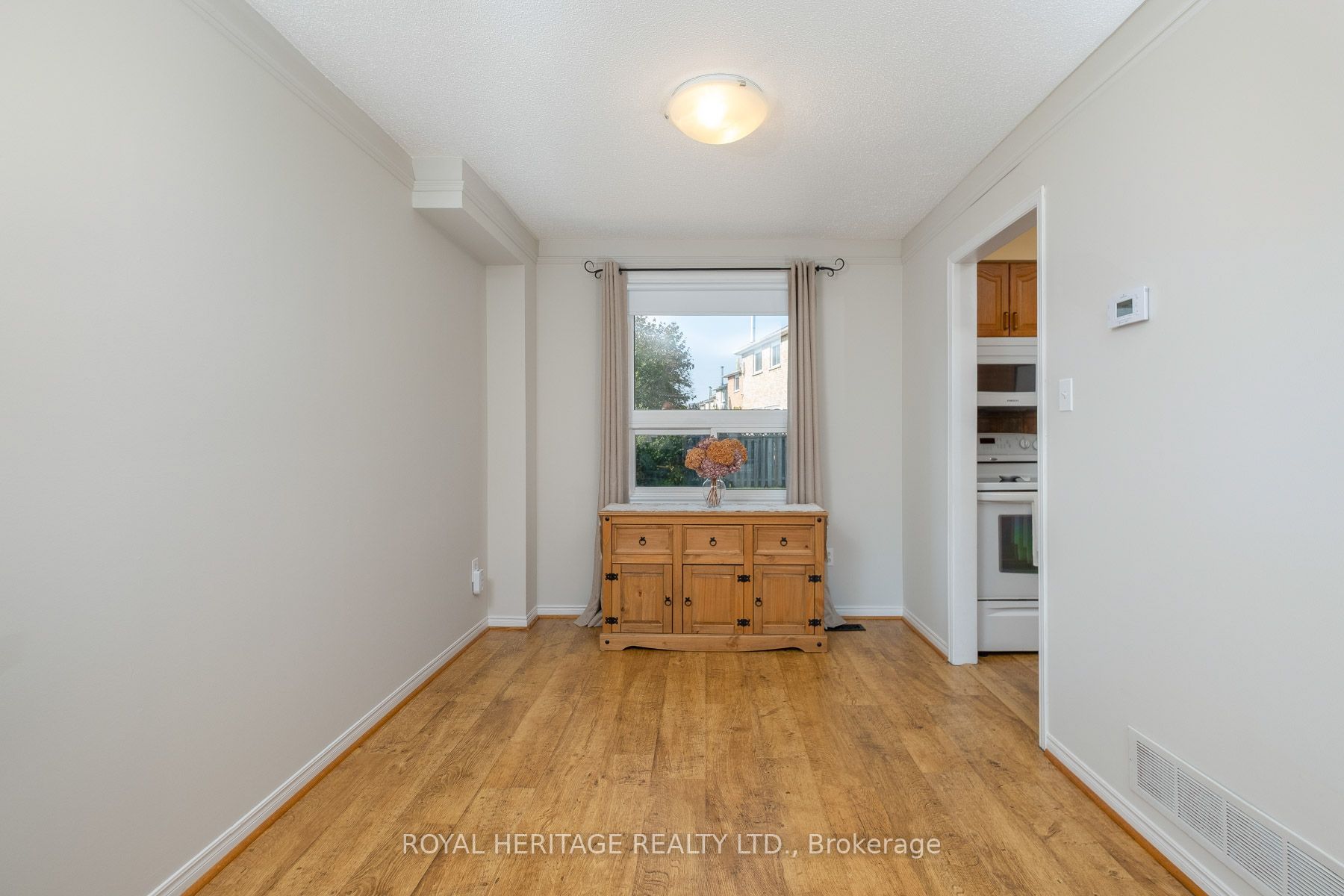 8 Dakin Drive Property Photo 21