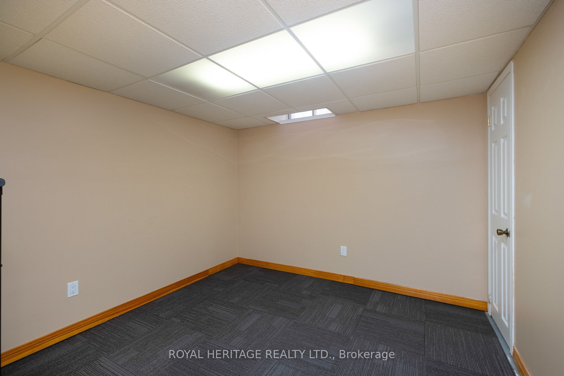 8 Dakin Drive Property Photo 35