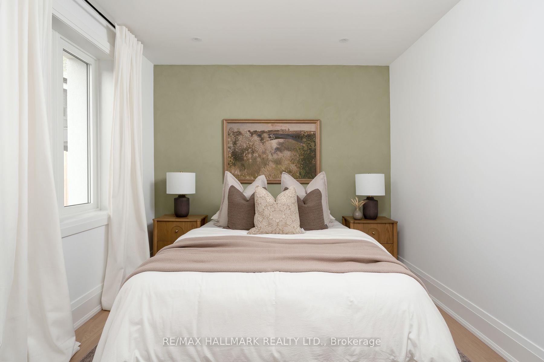 1075 Greenwood Avenue Property Photo 21