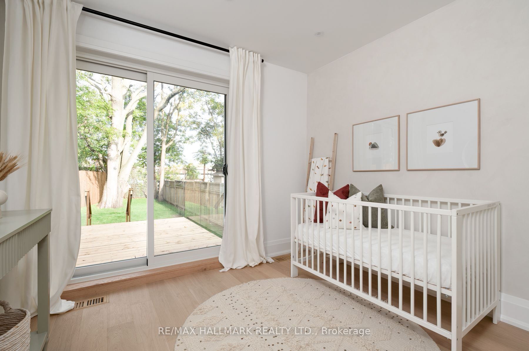 1075 Greenwood Avenue Property Photo 24