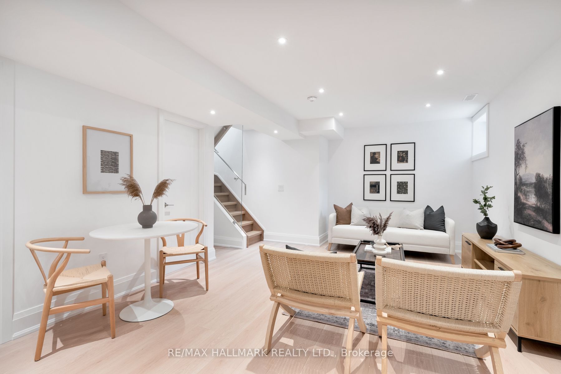 1075 Greenwood Avenue Property Photo 31