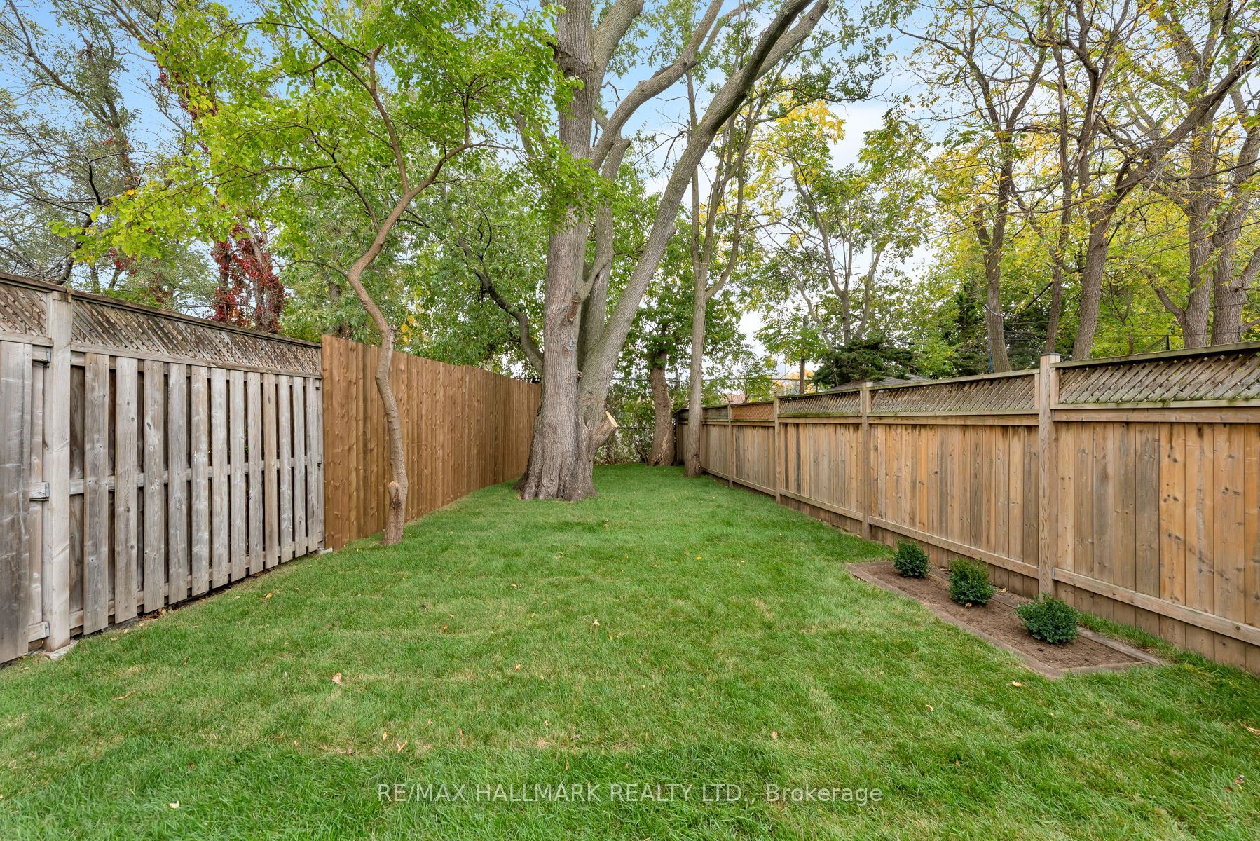 1075 Greenwood Avenue Property Photo 44