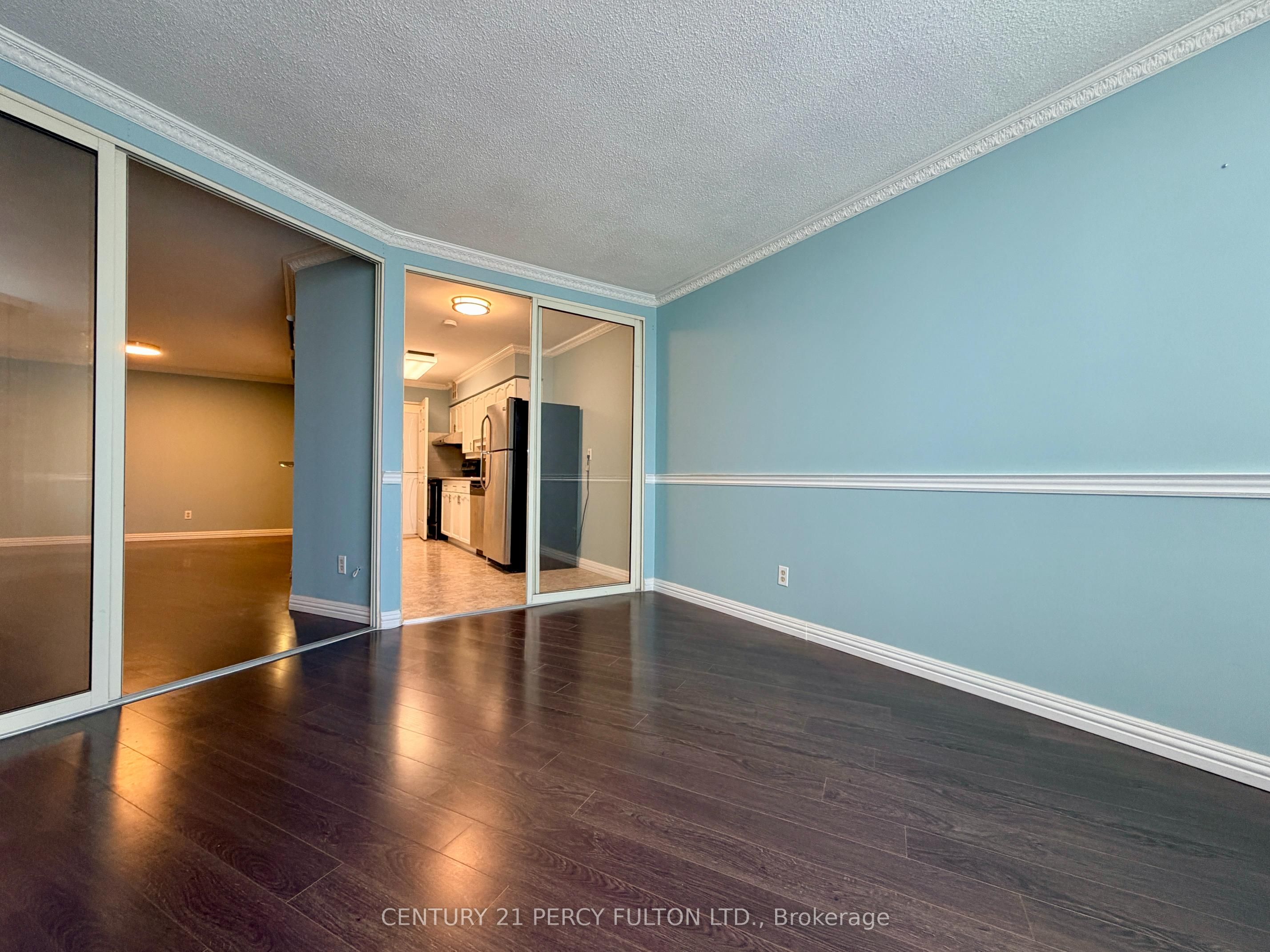 175 Bamburgh Circle Ph12 Property Photo 14
