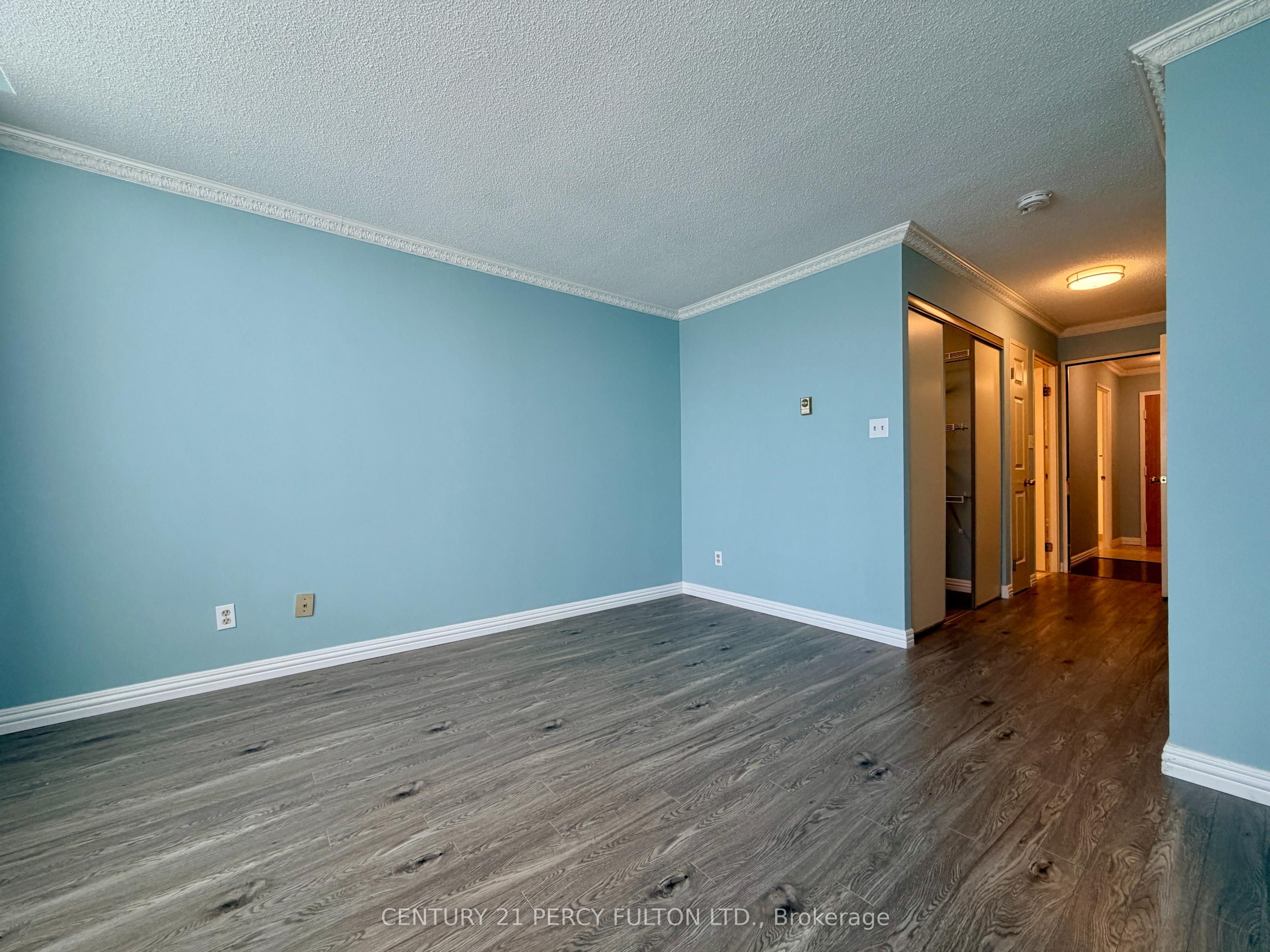 175 Bamburgh Circle Ph12 Property Photo 19