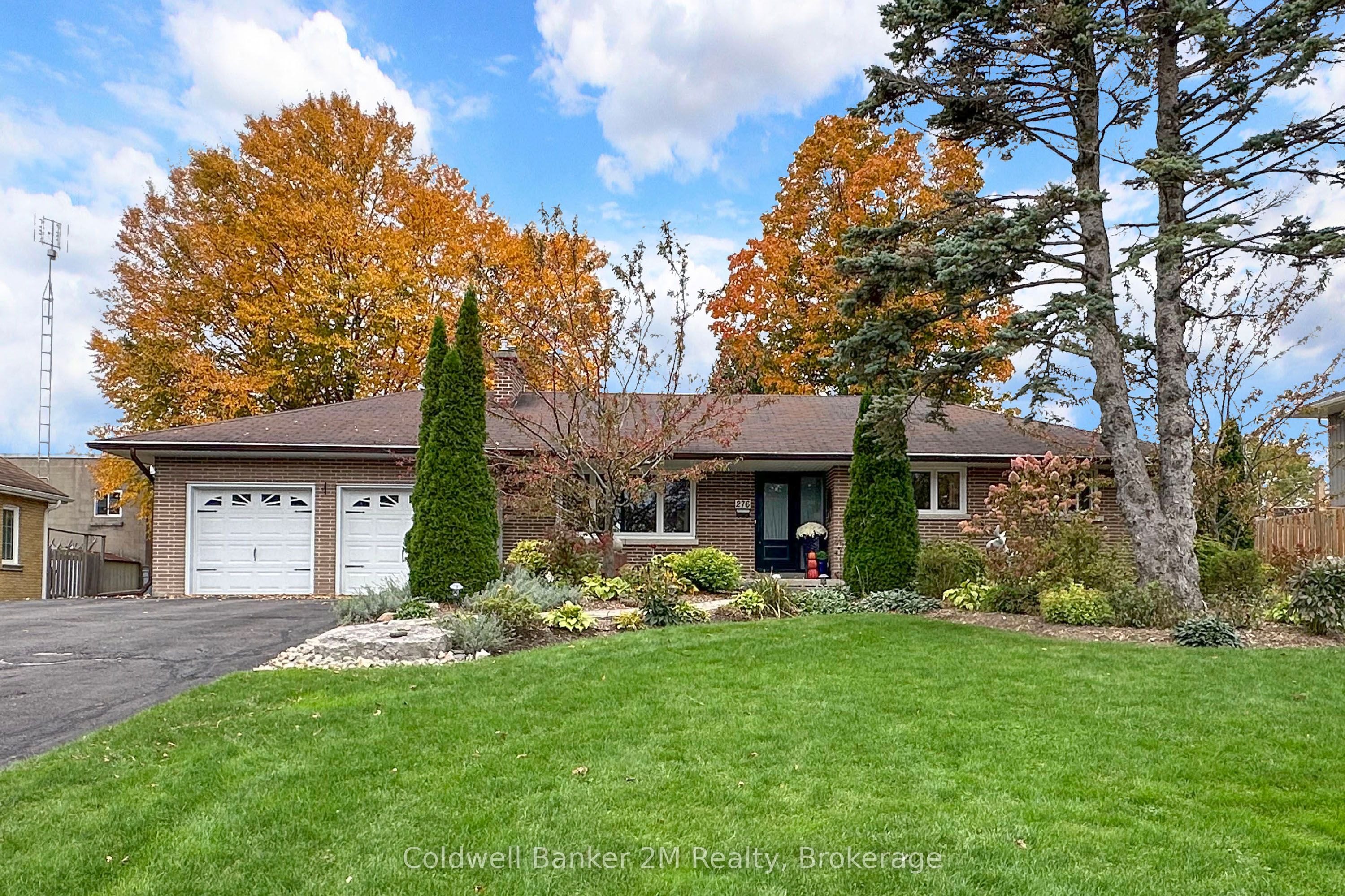 276 Park Road N Property Photo 1