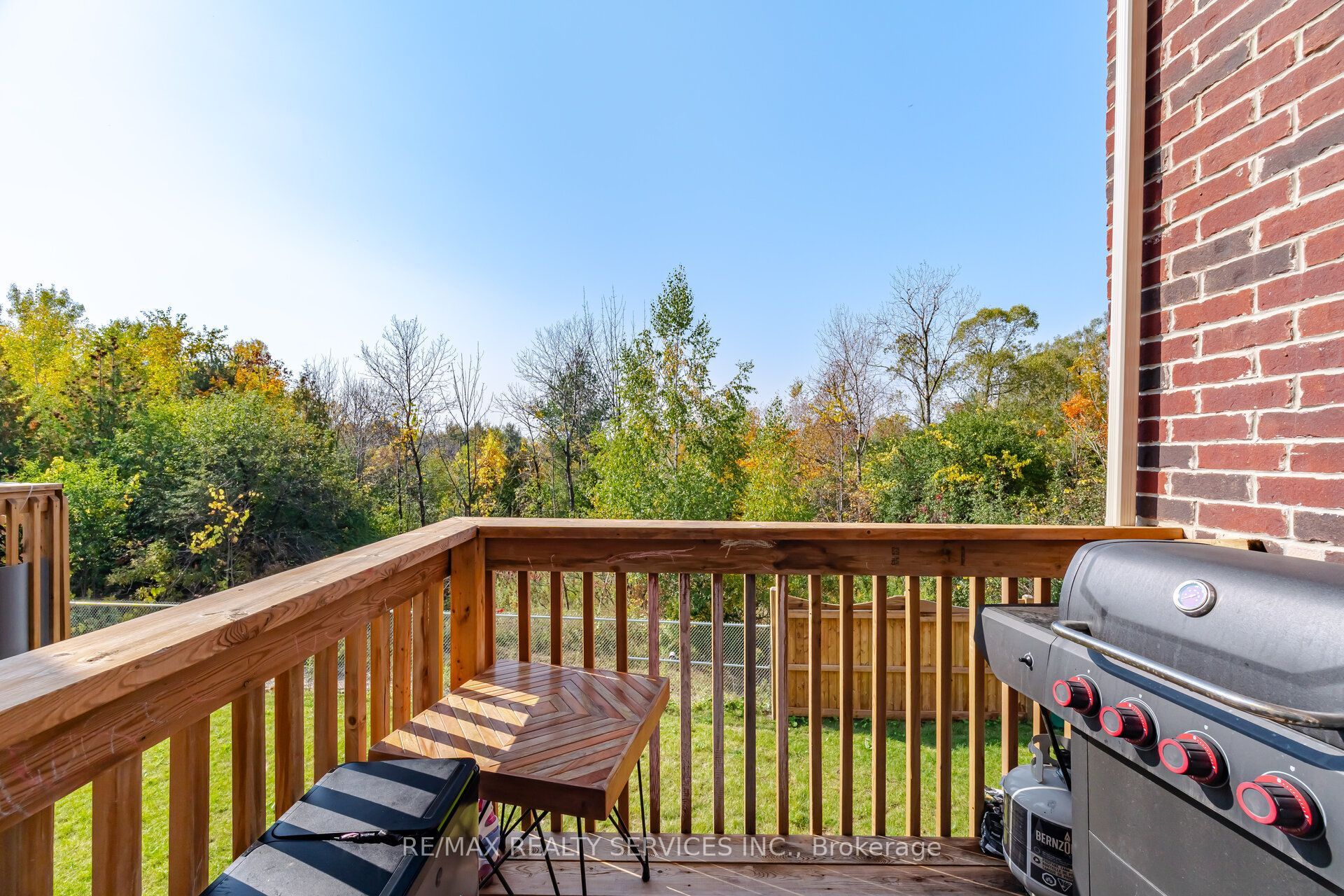 1221 Jim Brewster Circle Property Photo 15