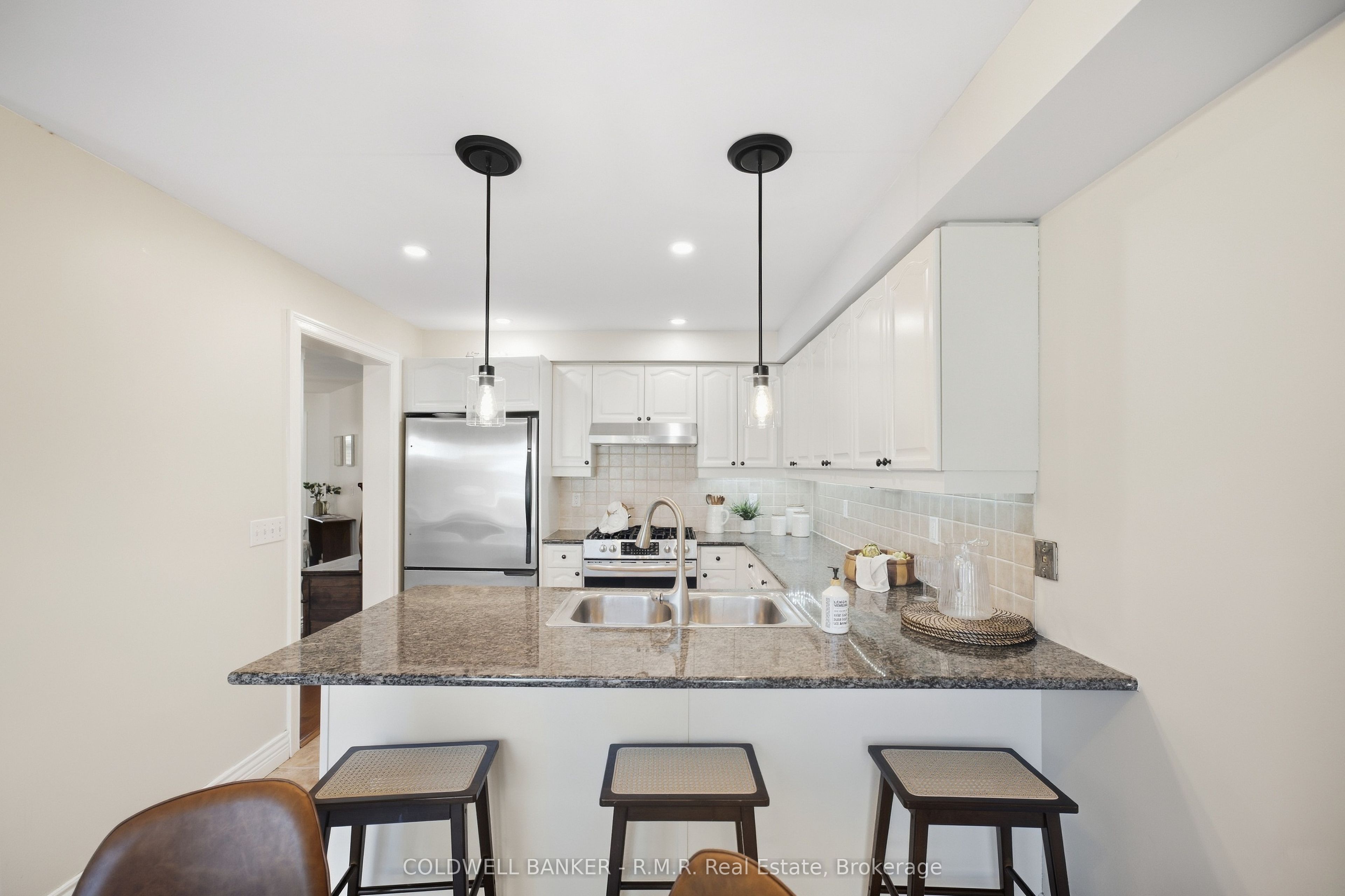 6 Merchants Avenue Property Photo 9