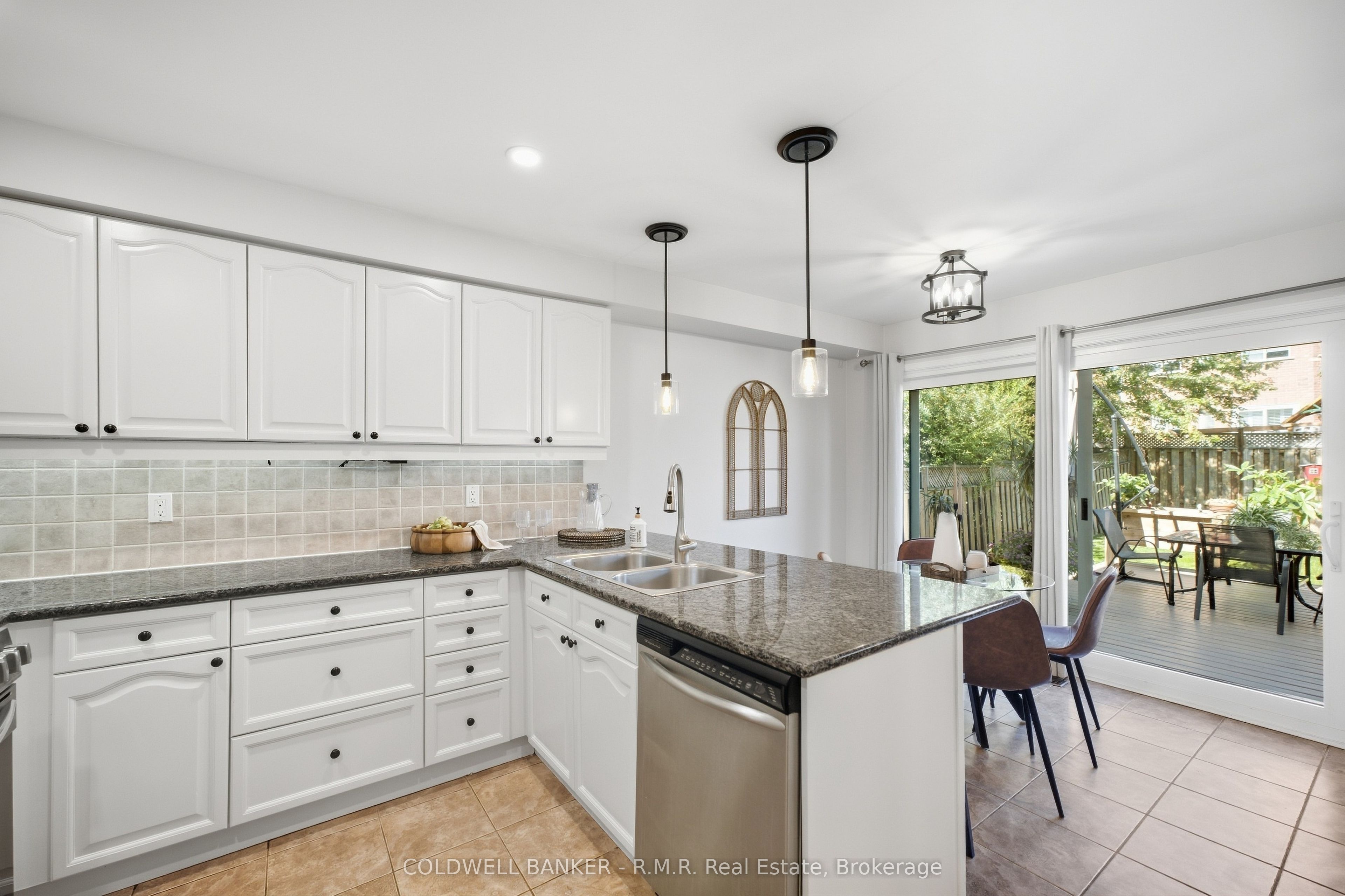 6 Merchants Avenue Property Photo 10