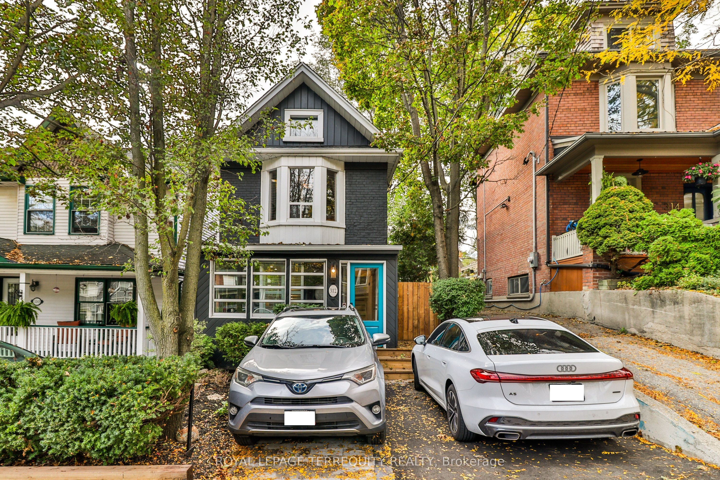 312 Kenilworth Avenue Property Photo 2
