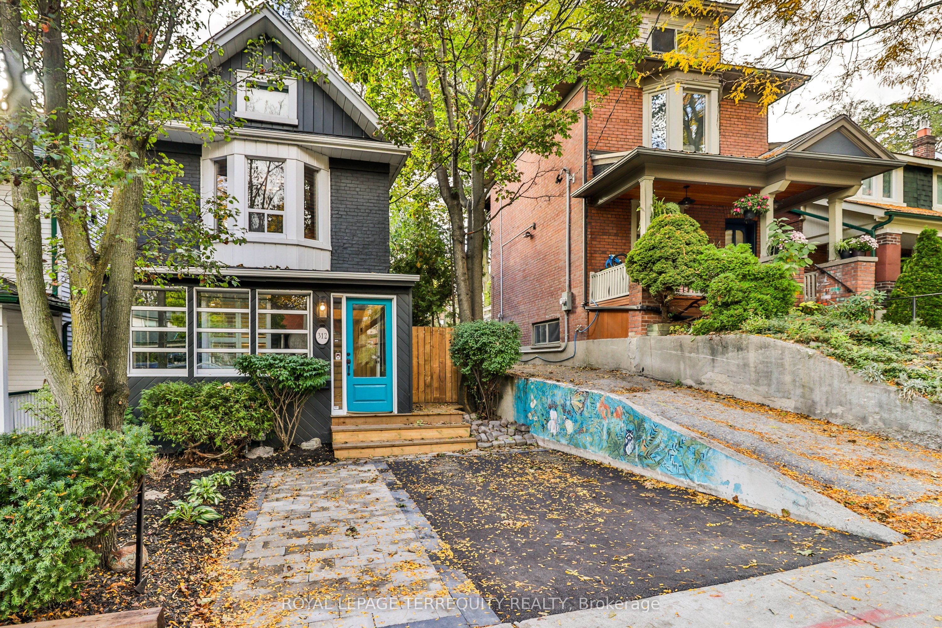 312 Kenilworth Avenue Property Photo 5