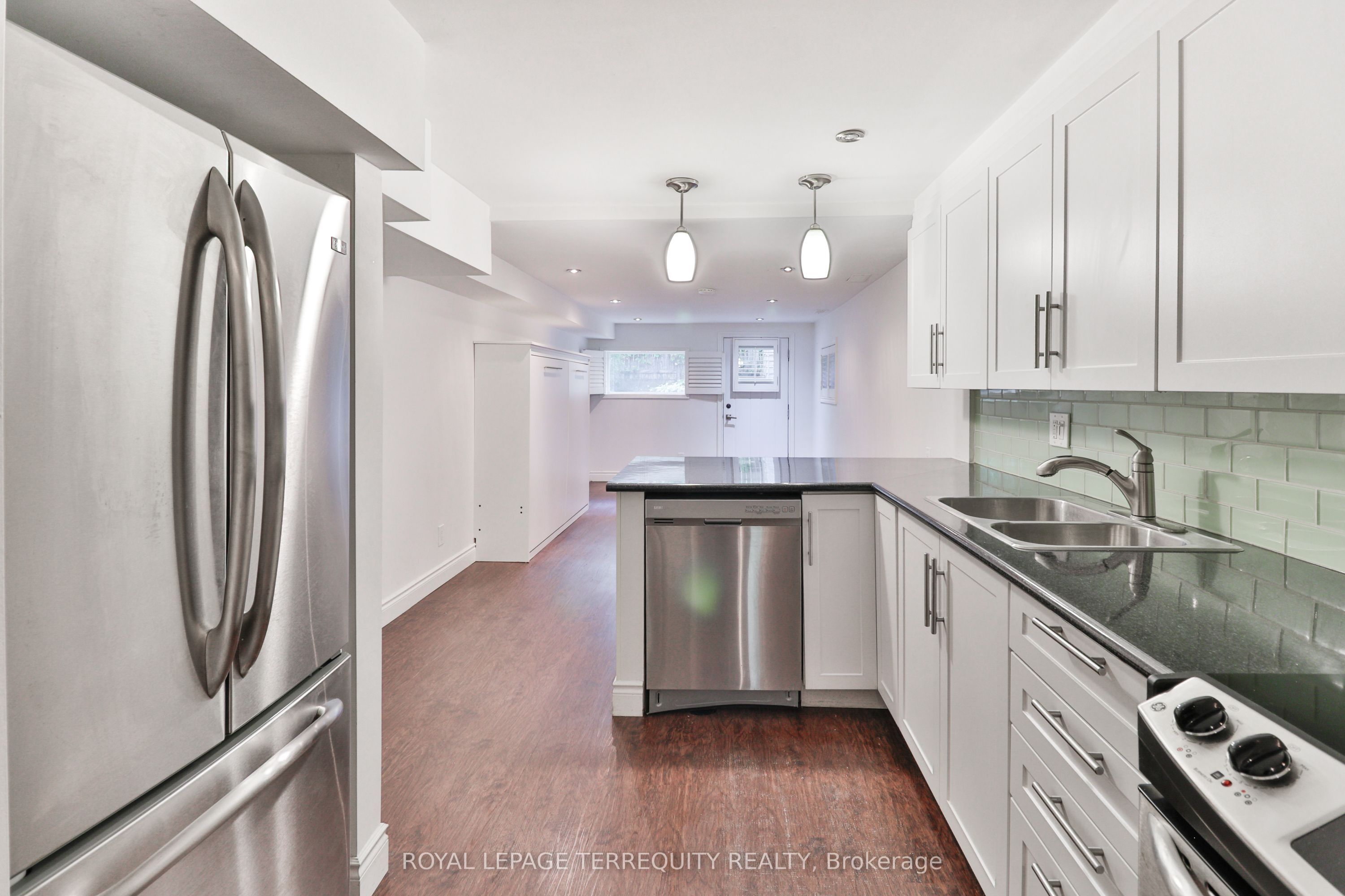 312 Kenilworth Avenue Property Photo 41