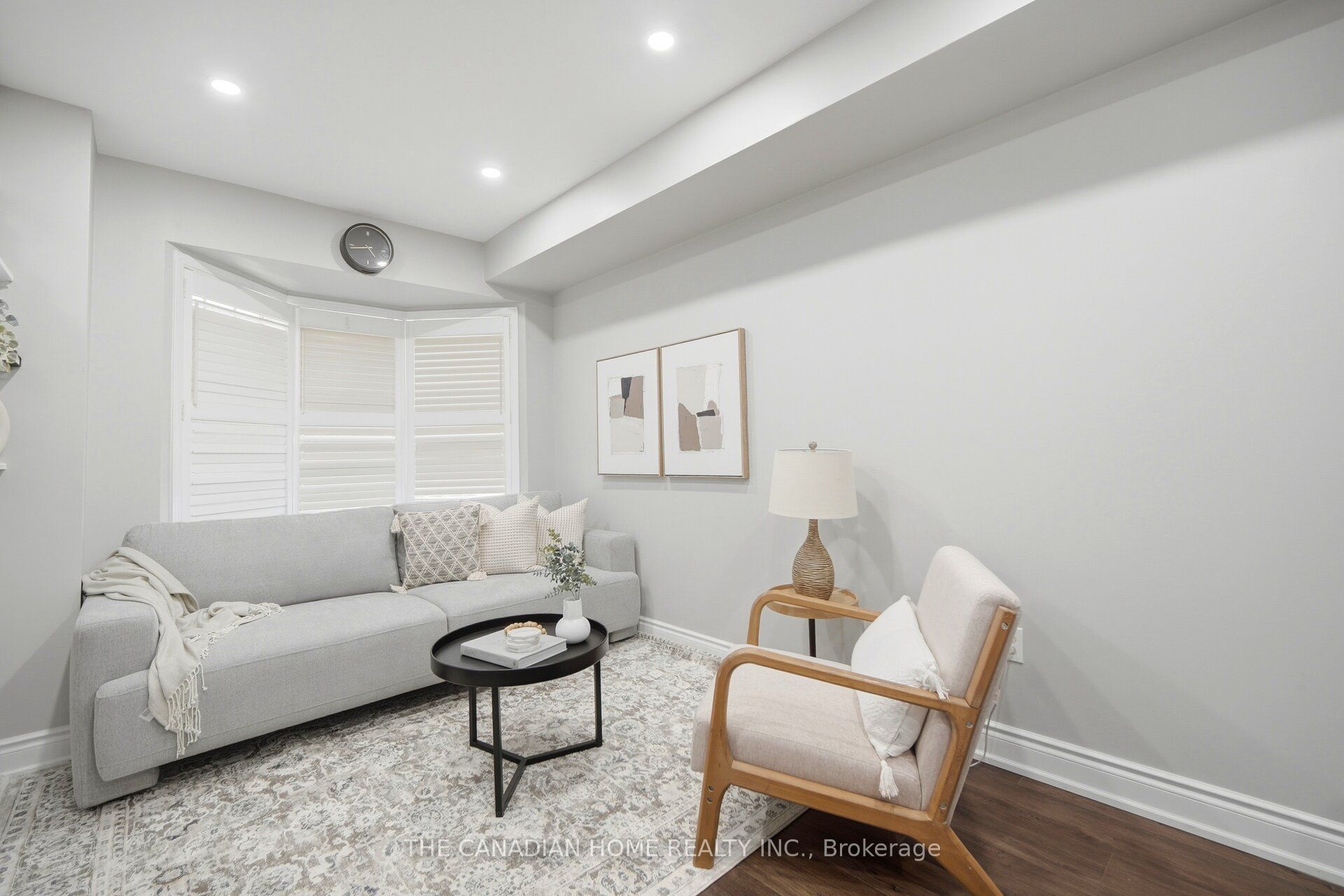 9482 Sheppard Avenue E Property Photo 5