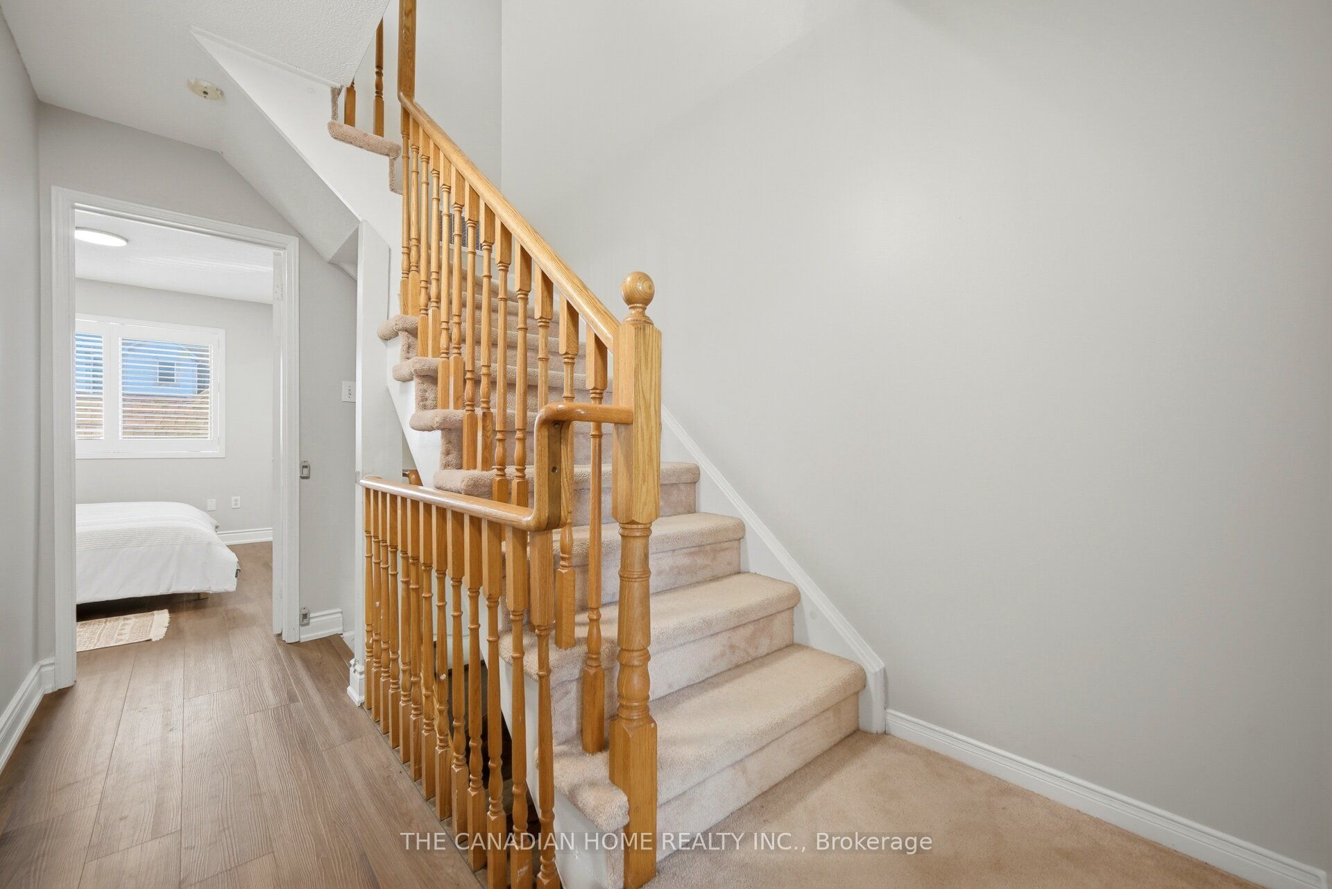 9482 Sheppard Avenue E Property Photo 17