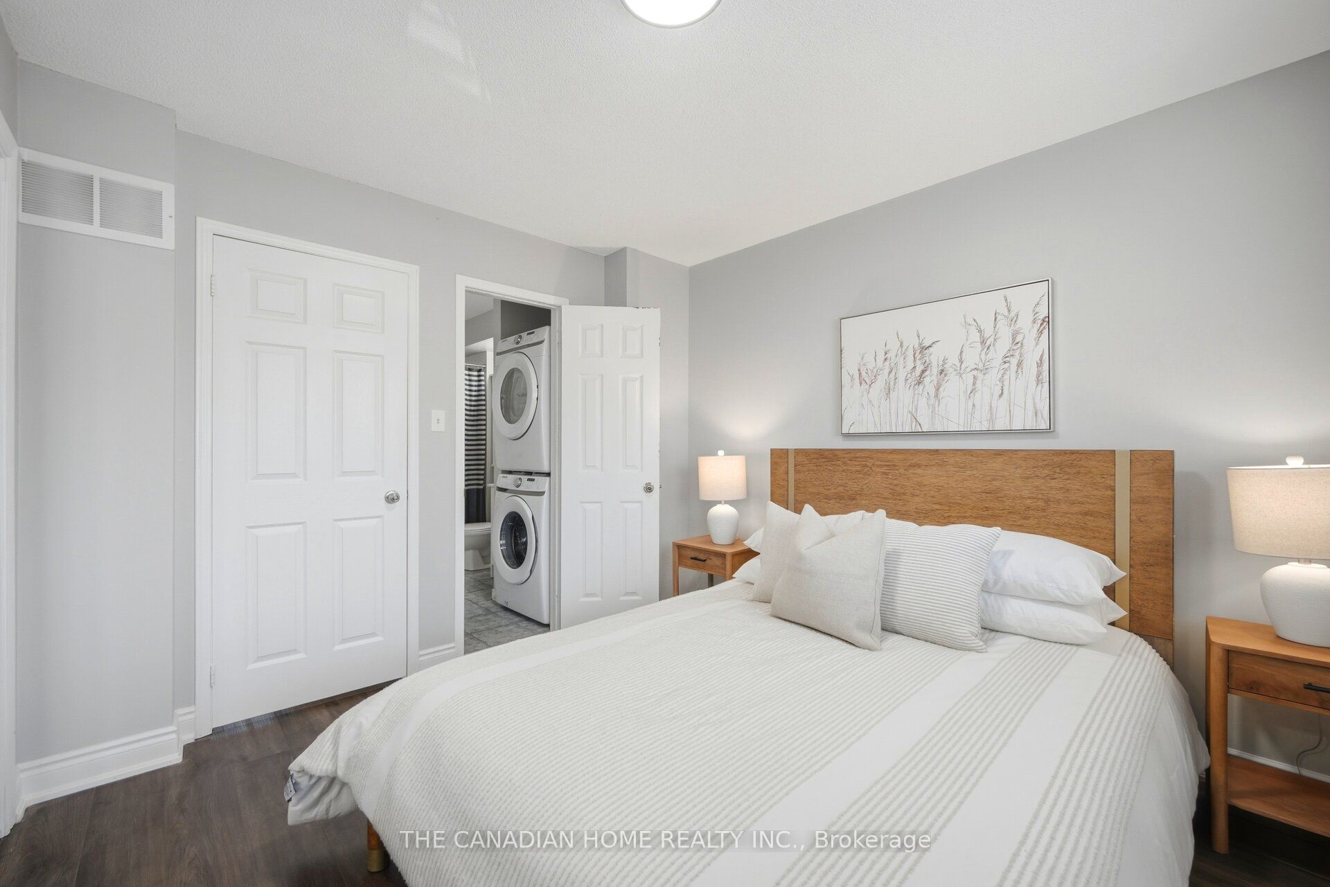 9482 Sheppard Avenue E Property Photo 21