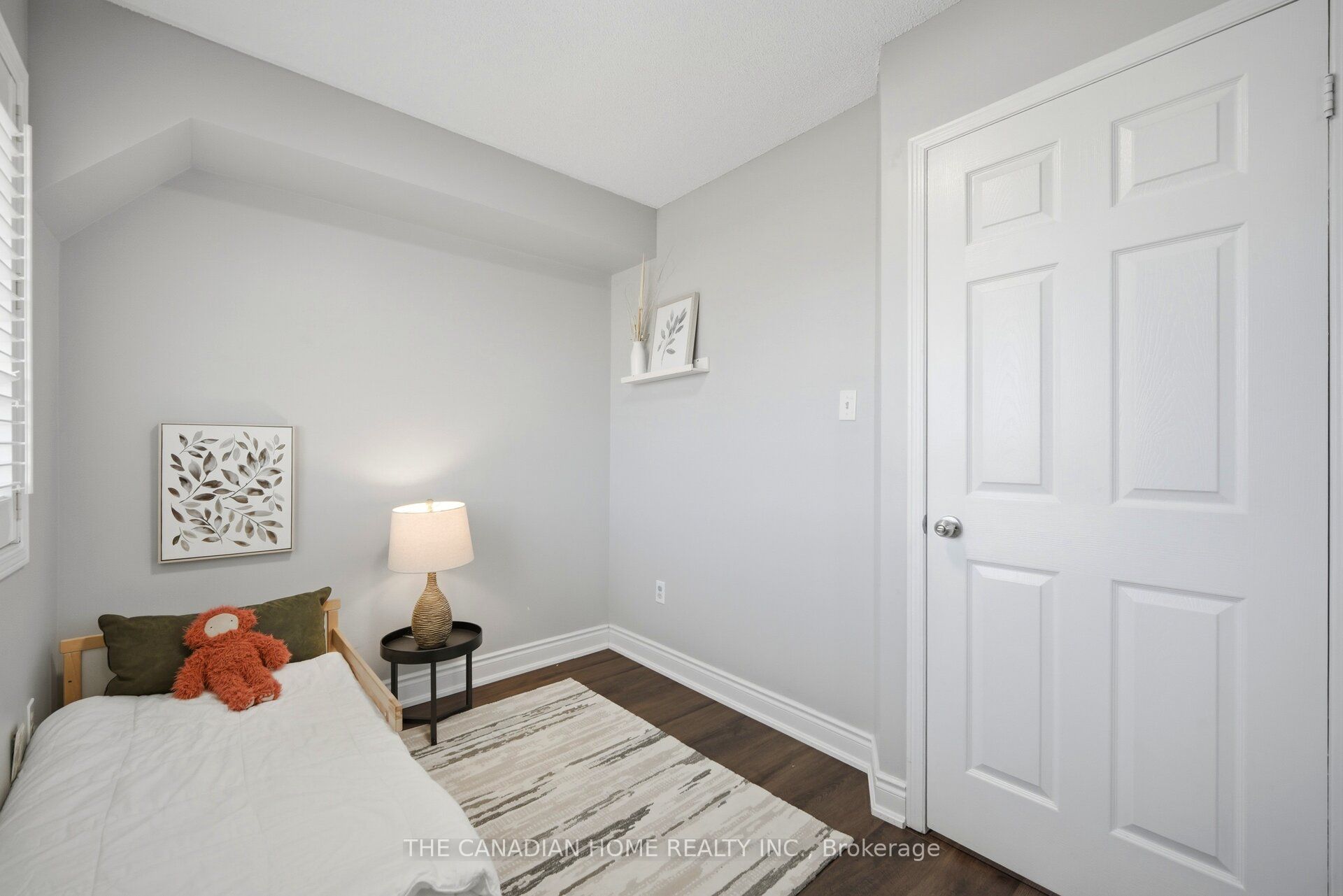 9482 Sheppard Avenue E Property Photo 24