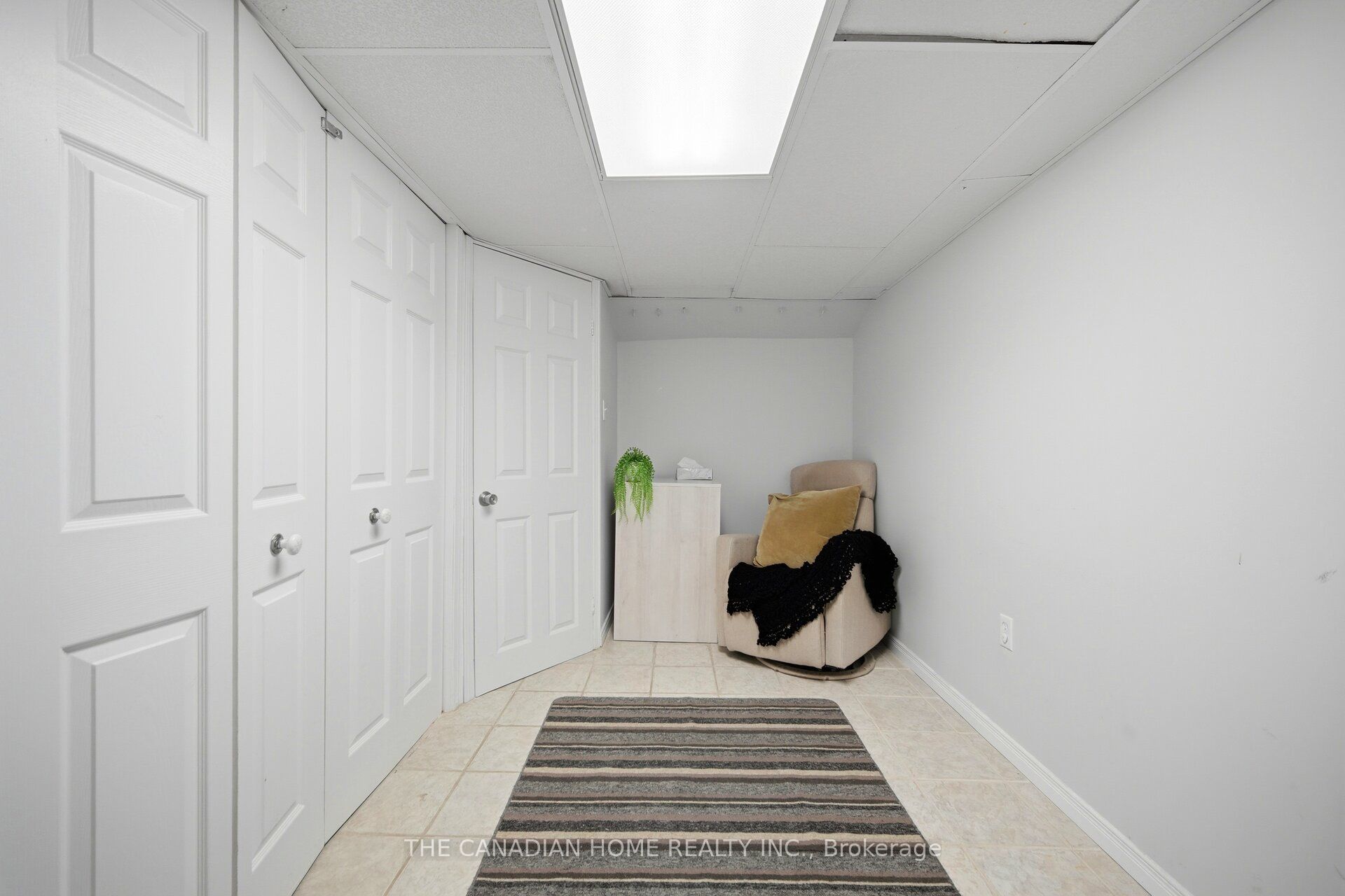 9482 Sheppard Avenue E Property Photo 33