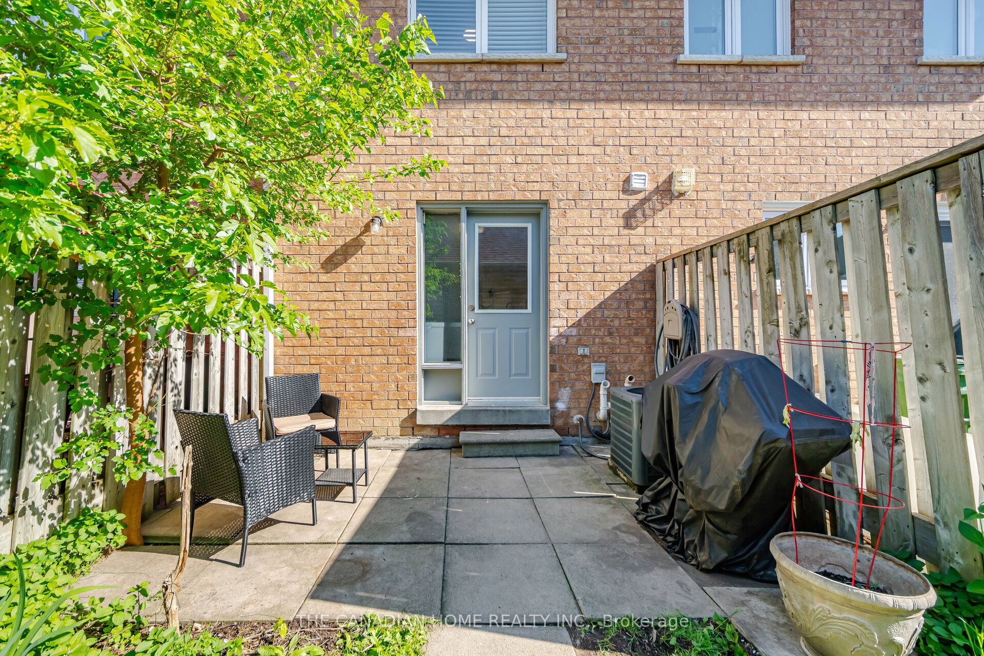 9482 Sheppard Avenue E Property Photo 36