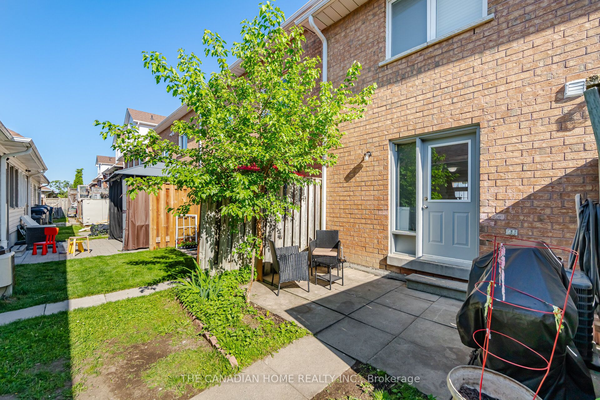 9482 Sheppard Avenue E Property Photo 37