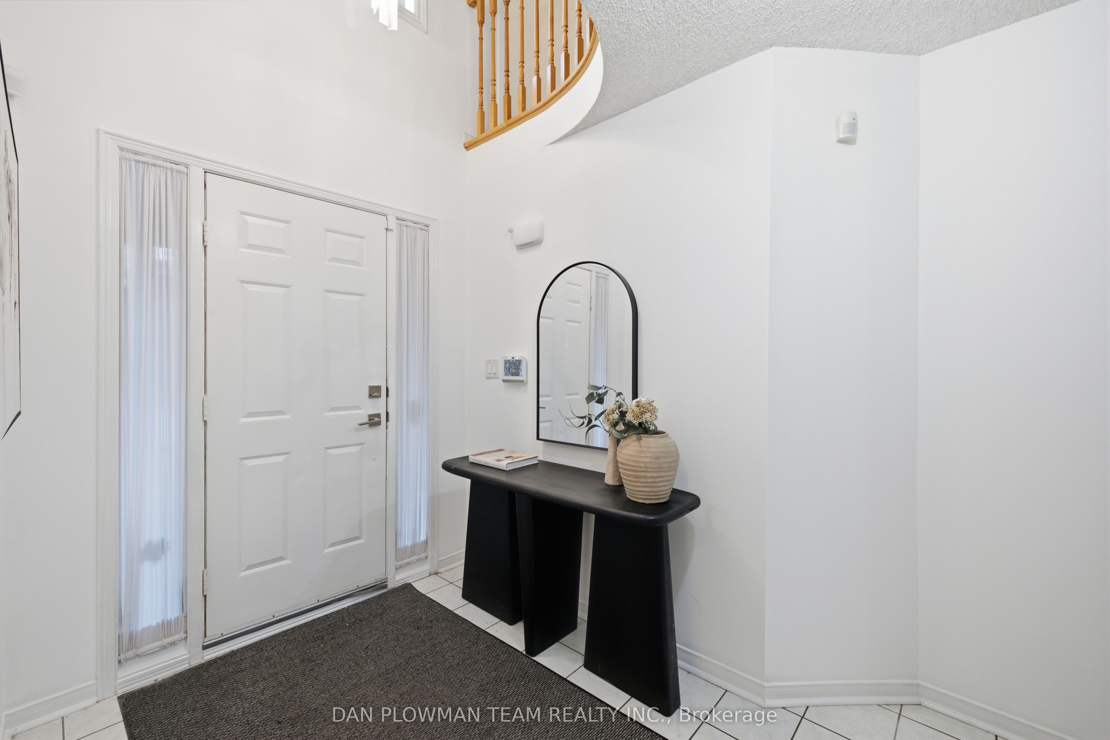 1603 Dellbrook Avenue Property Photo 3
