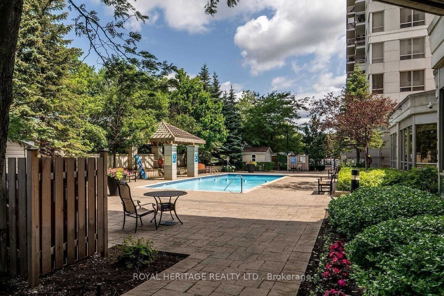 1000 The Esplanade N 805 Property Photo 4