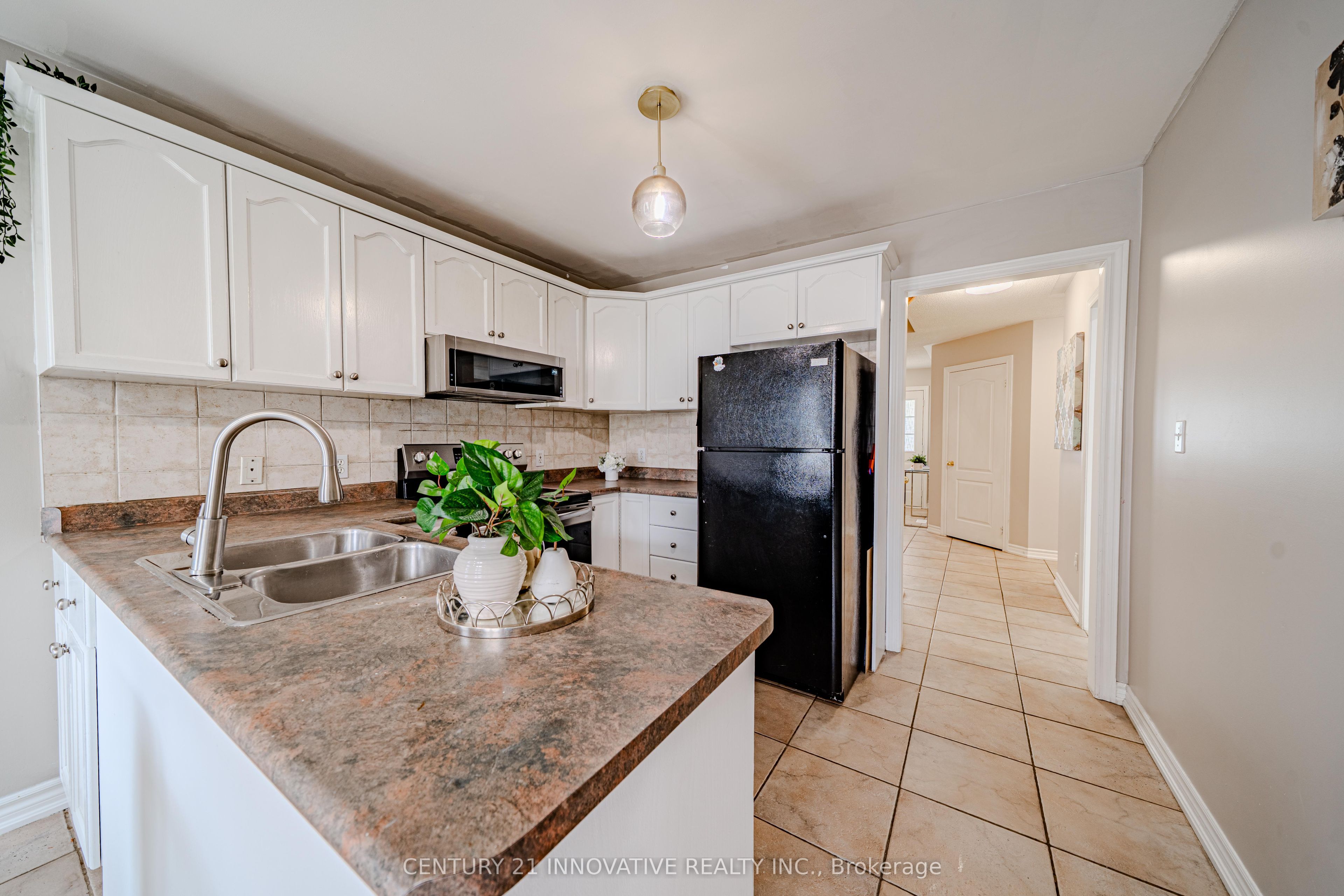 30 Castle Green Drive Property Photo 18